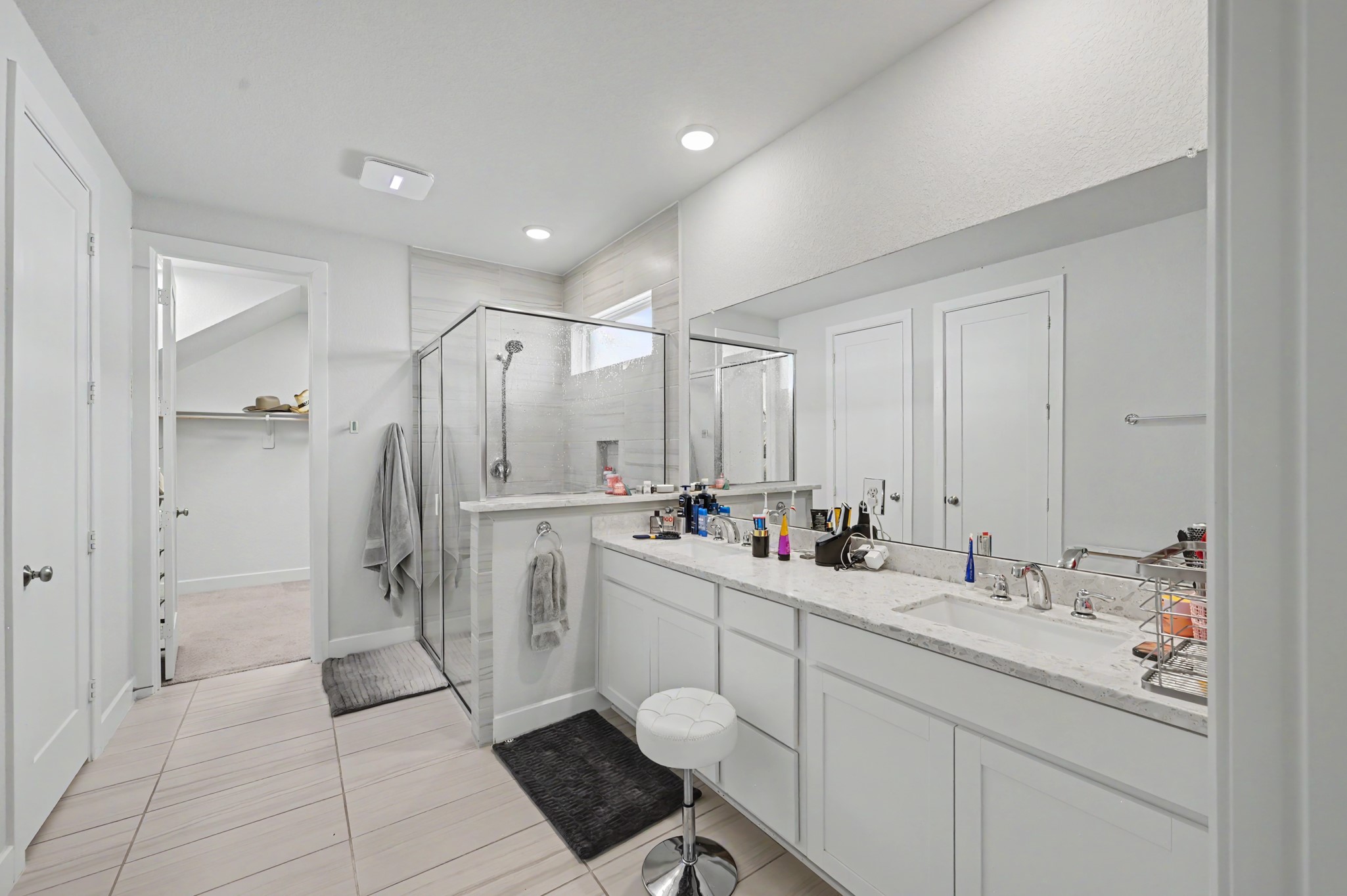 155 Renodes Garden Lane Property Photo 18