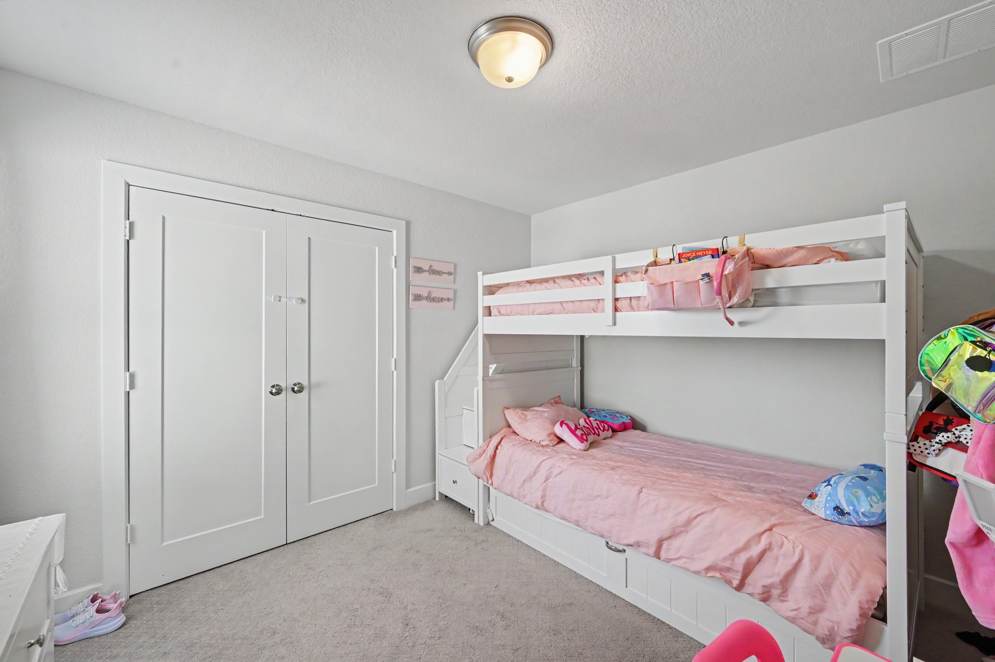 155 Renodes Garden Lane Property Photo 21