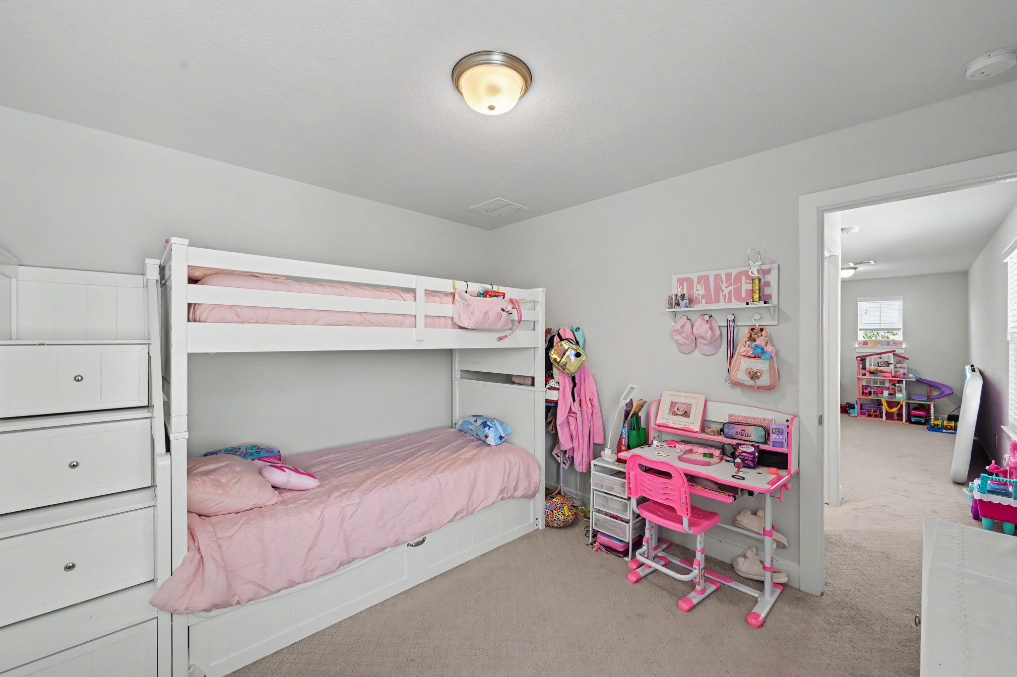 155 Renodes Garden Lane Property Photo 22