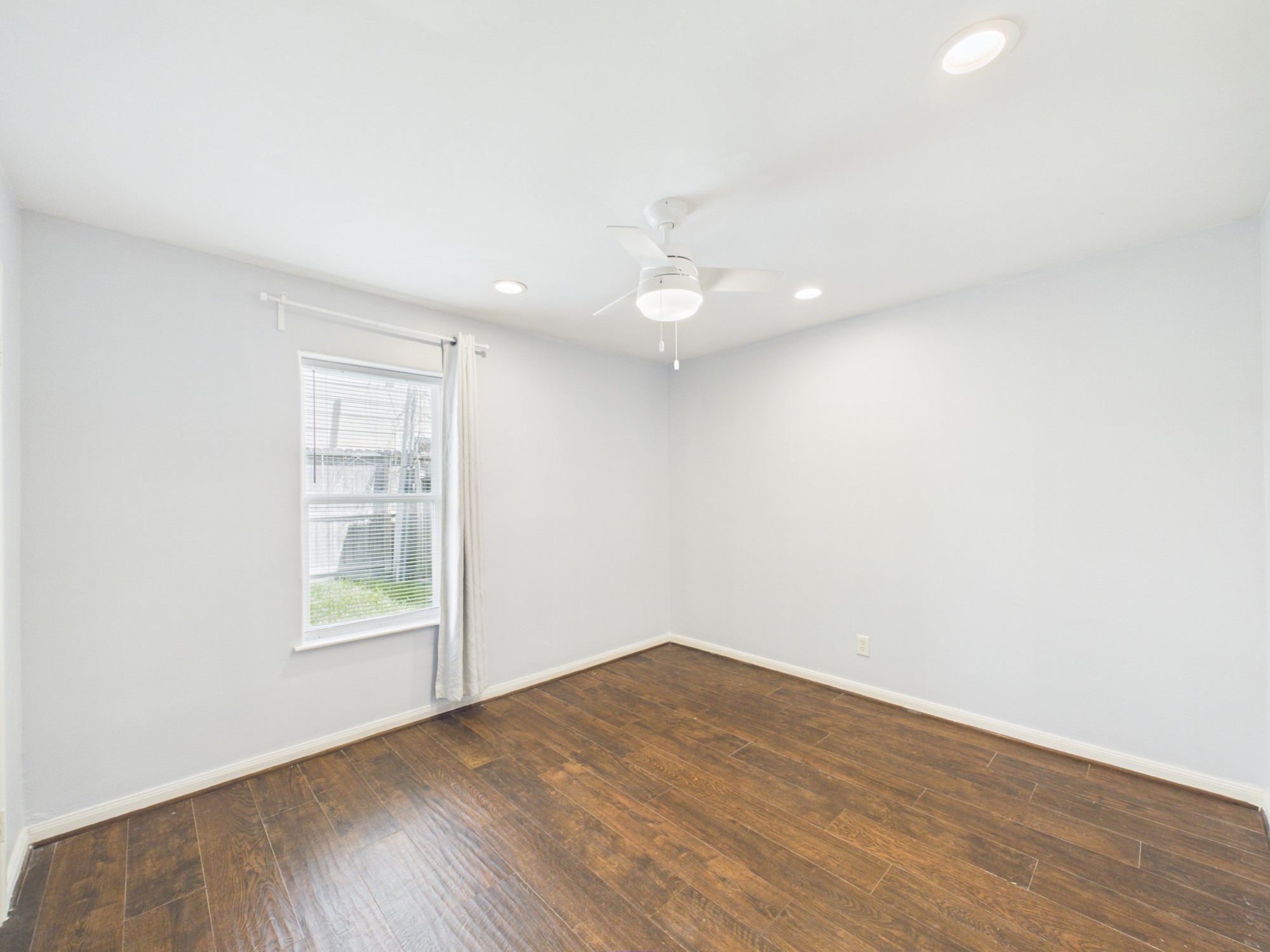 5627 Winsome Lane Property Photo 16