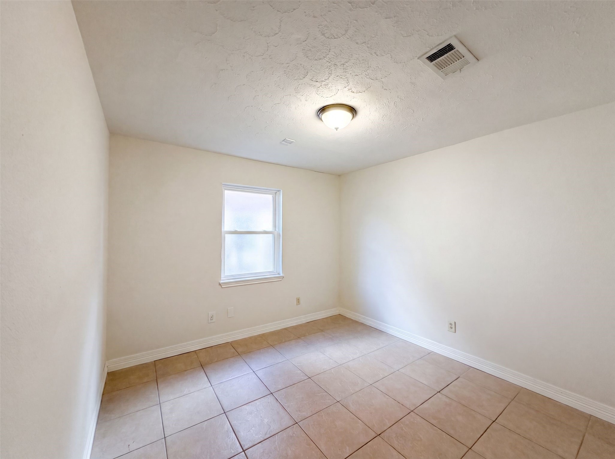 703 Midland Court Property Photo 12