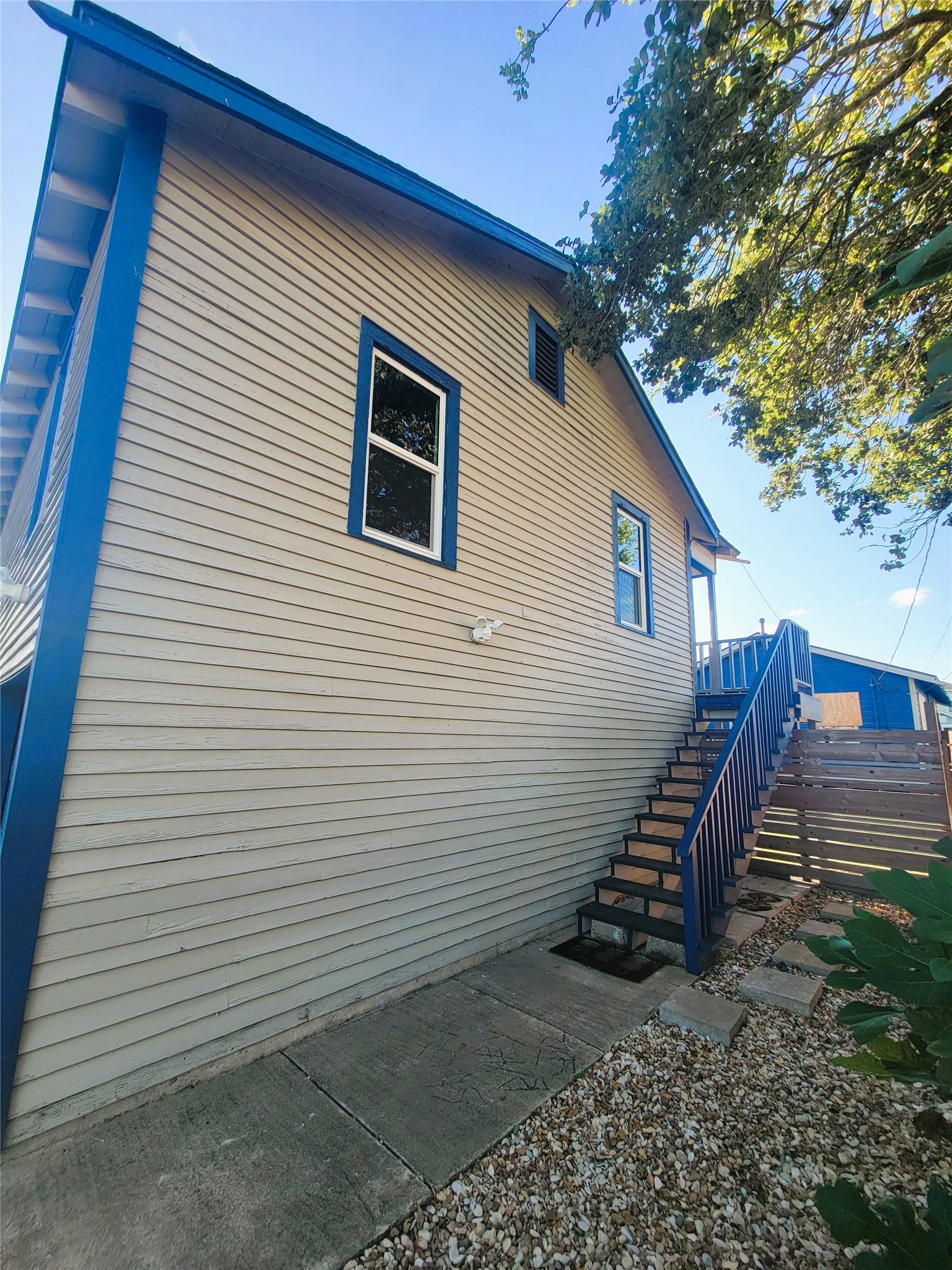 5011 Avenue Q Rear Property Photo 3