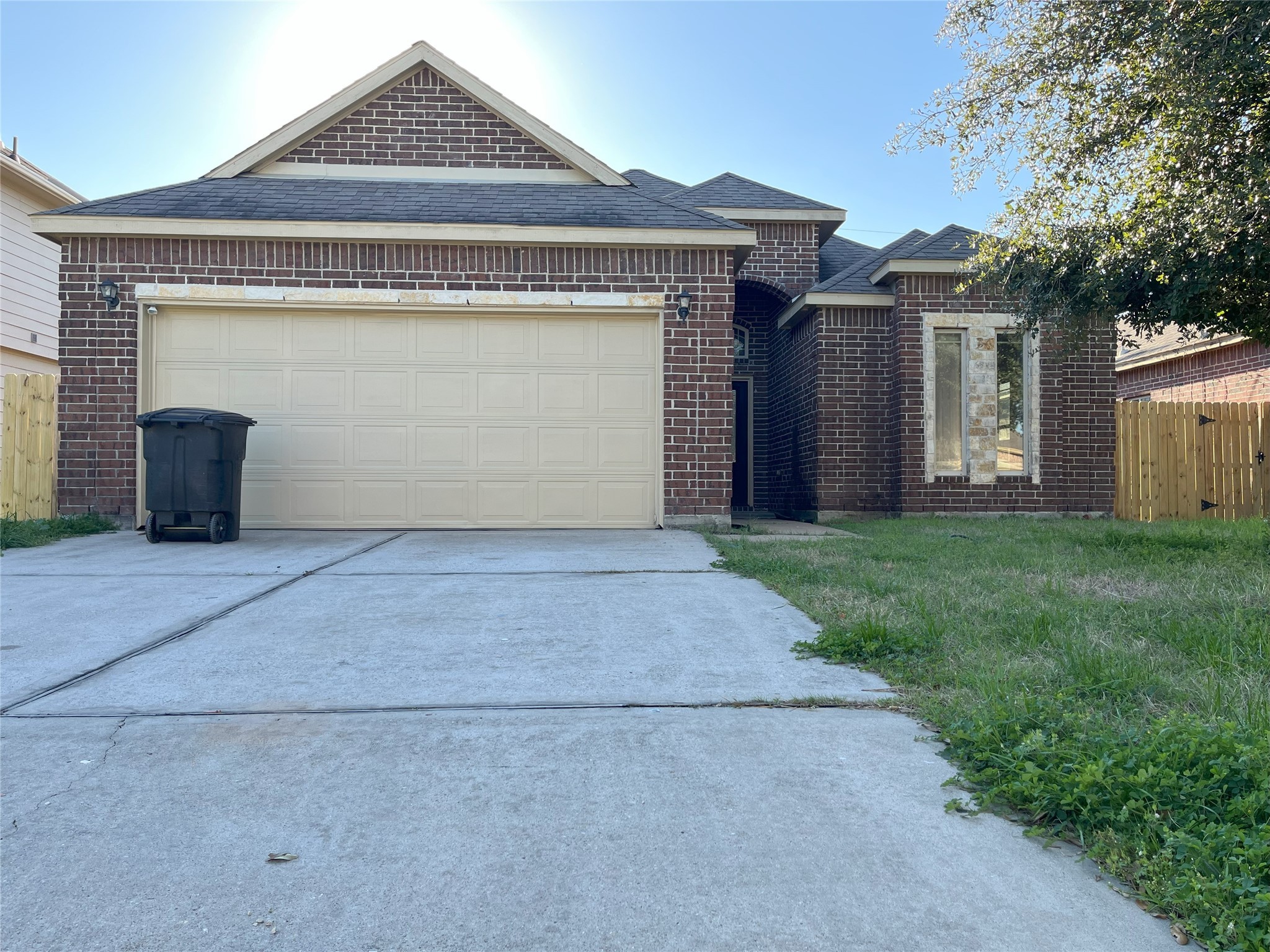 6234 Luce Street Property Photo