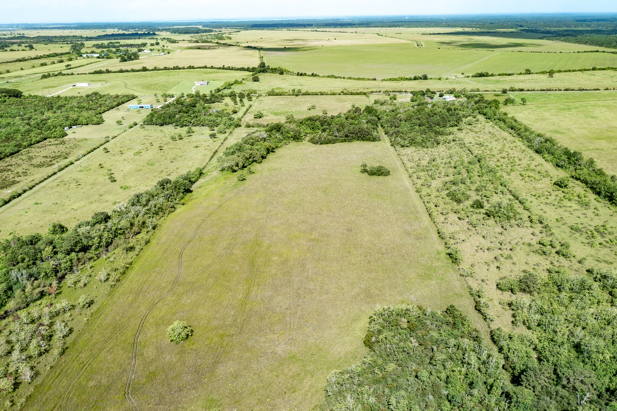 000 Fm 1724 Property Photo 24
