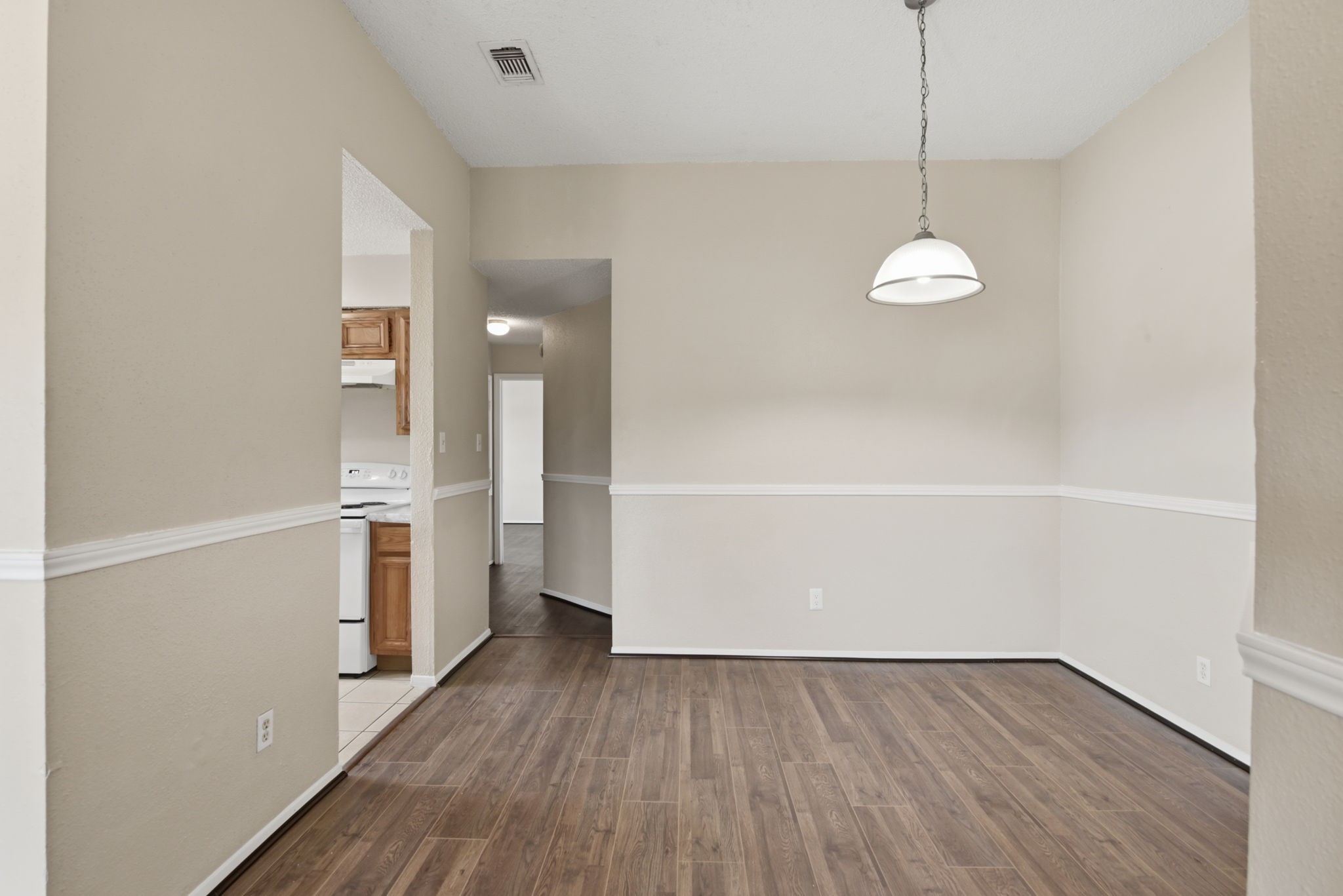 1310 Brenda Lane C Property Photo 8