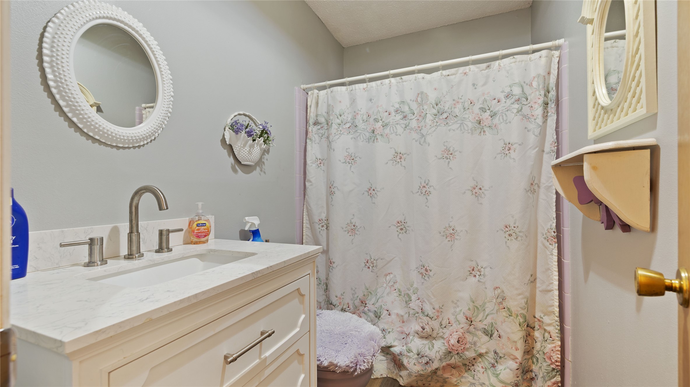 2116 Easy Street Property Photo 18