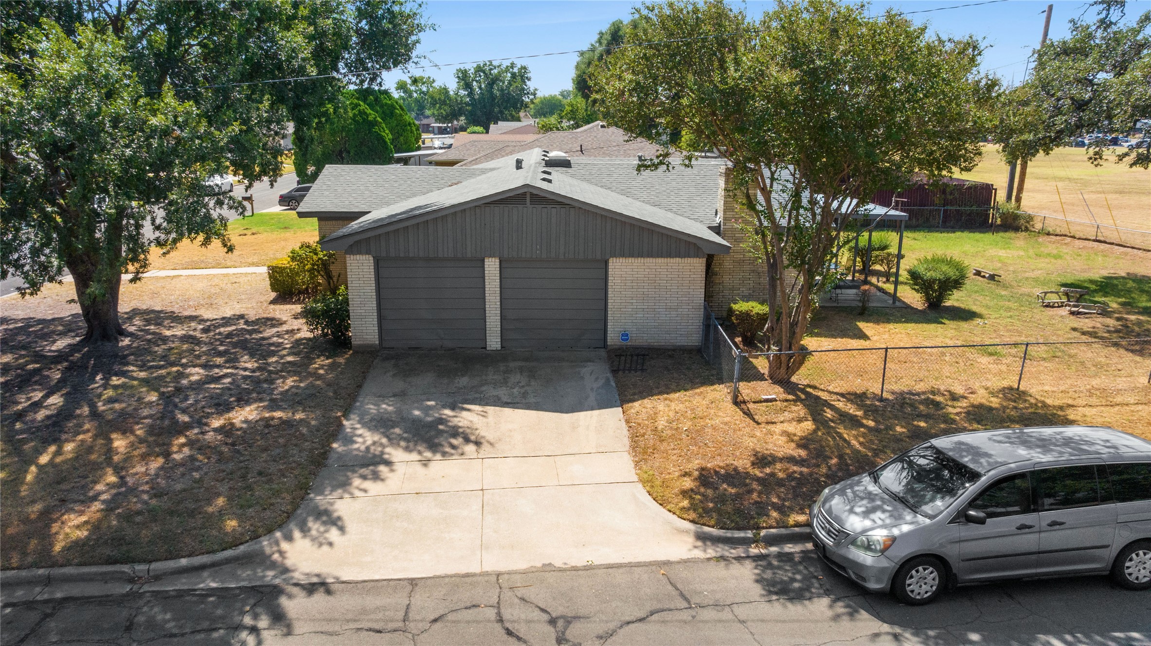 2116 Easy Street Property Photo 22