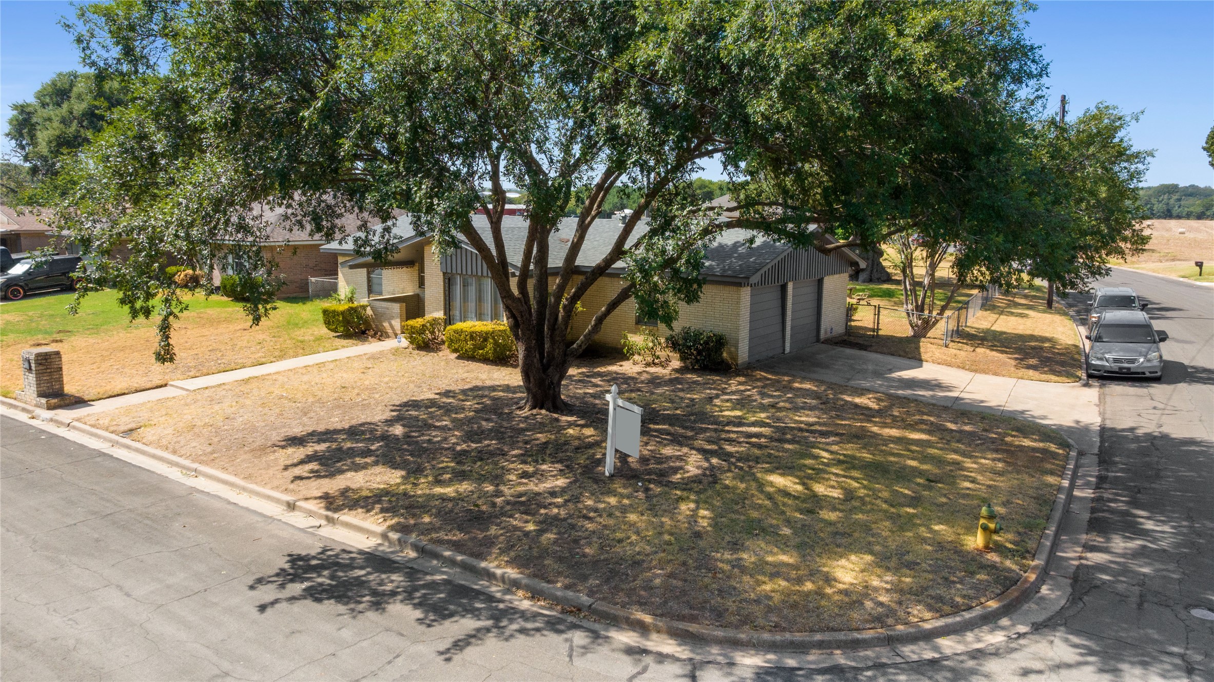 2116 Easy Street Property Photo 23