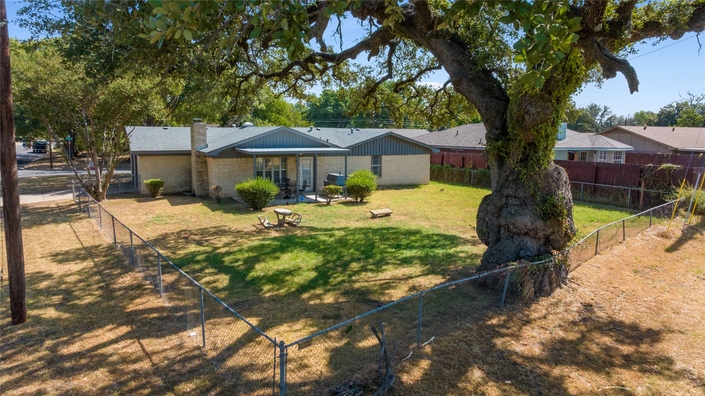 2116 Easy Street Property Photo 24
