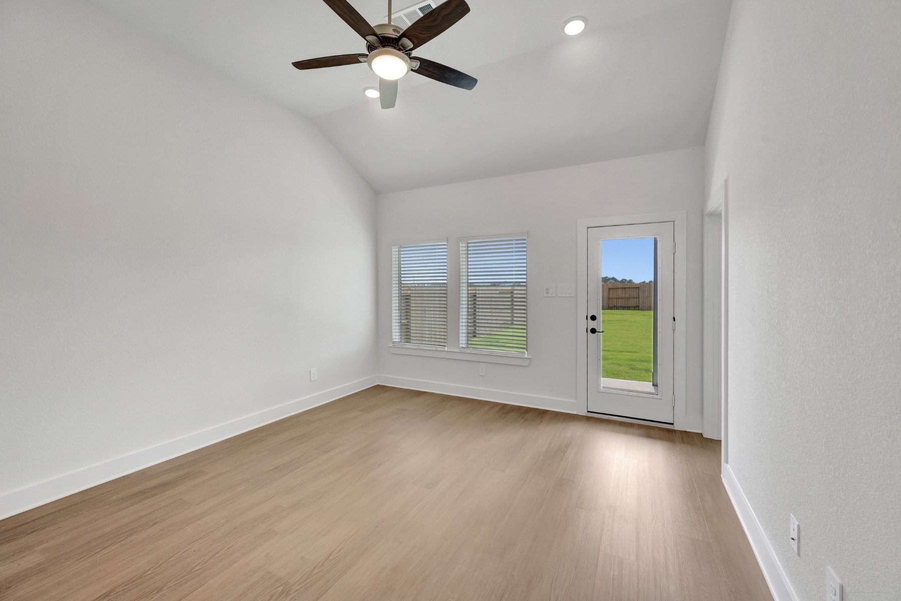 21215 Jacaranda Blossom Way Property Photo 28