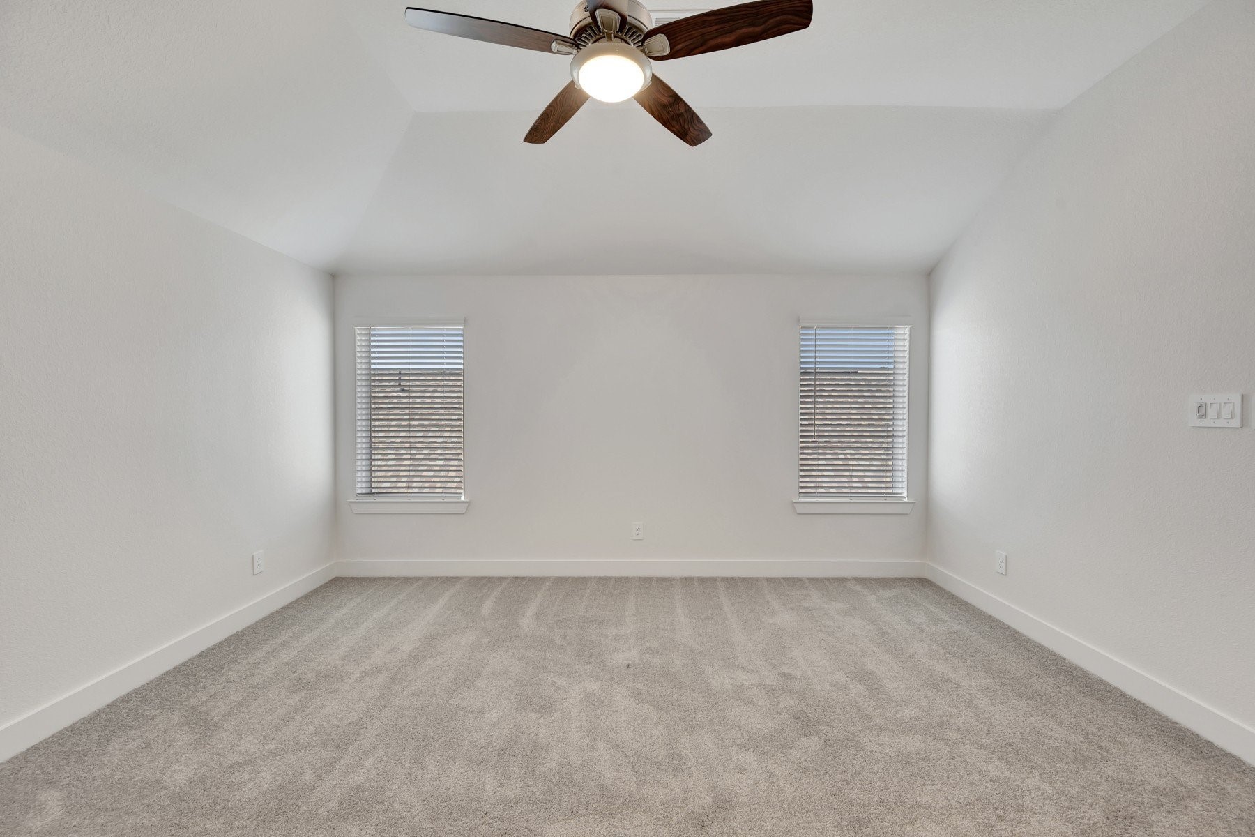 21215 Jacaranda Blossom Way Property Photo 35