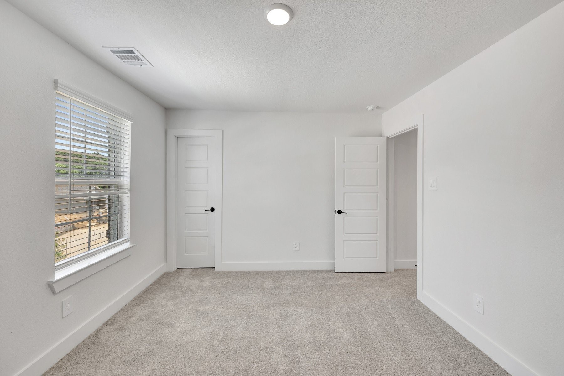 21215 Jacaranda Blossom Way Property Photo 38
