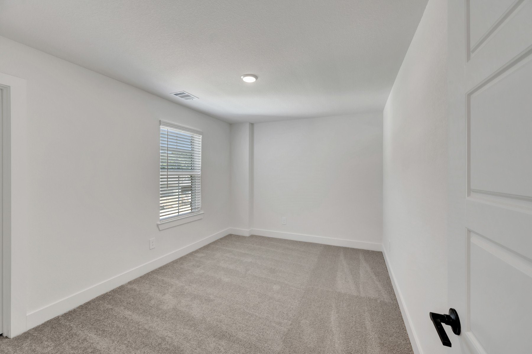 21215 Jacaranda Blossom Way Property Photo 39