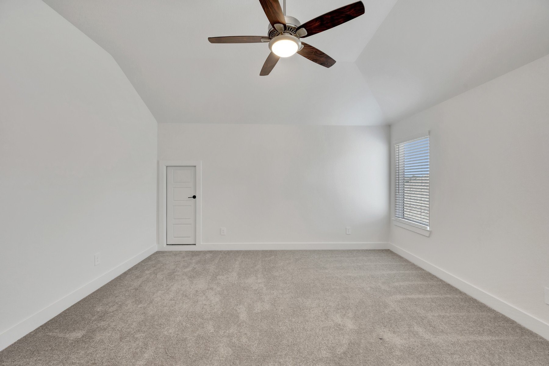 21215 Jacaranda Blossom Way Property Photo 41
