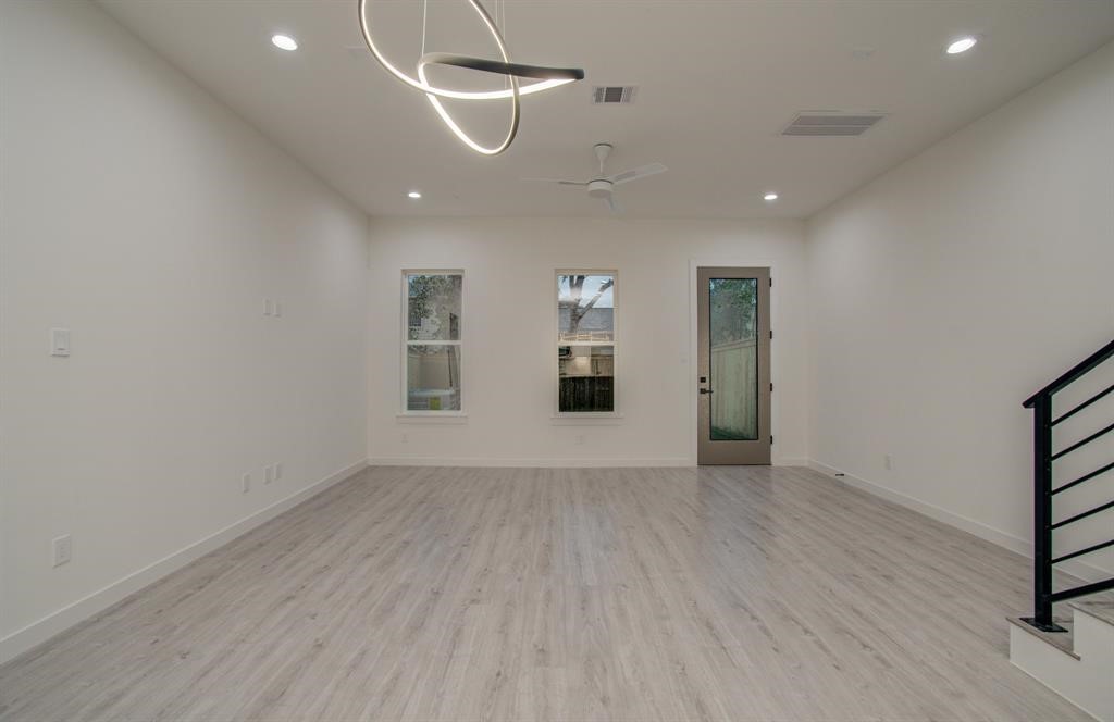 6821 Cadillac Street B Property Photo 8