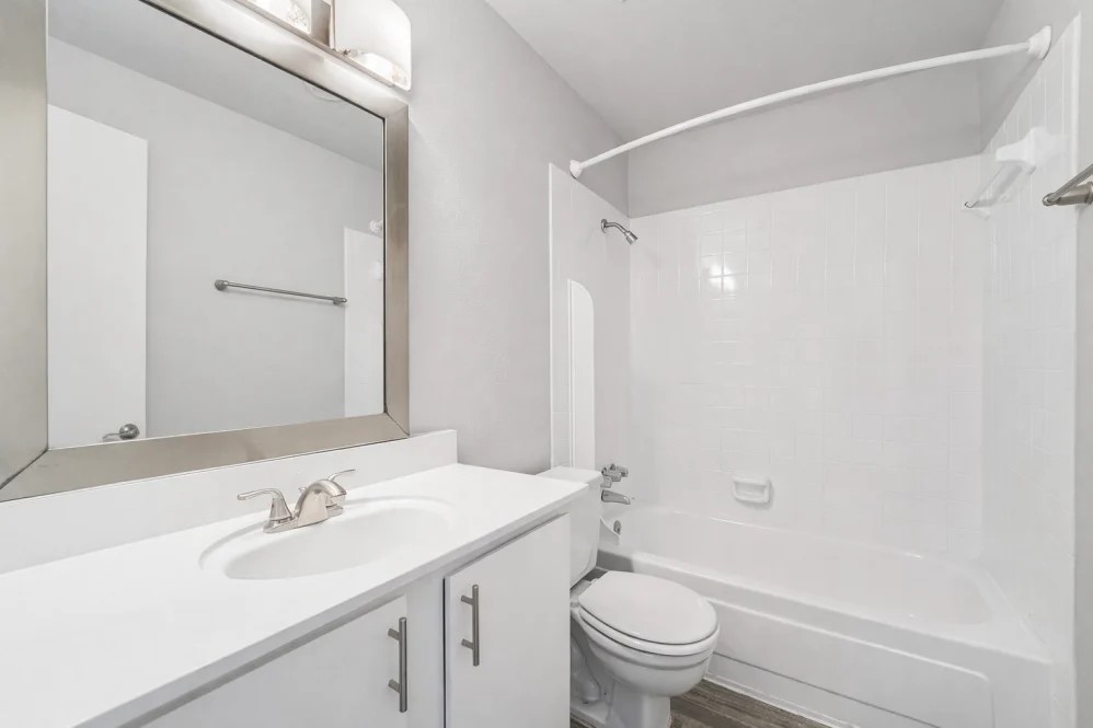 2815 Greenridge Drive 2-031 Property Photo 10