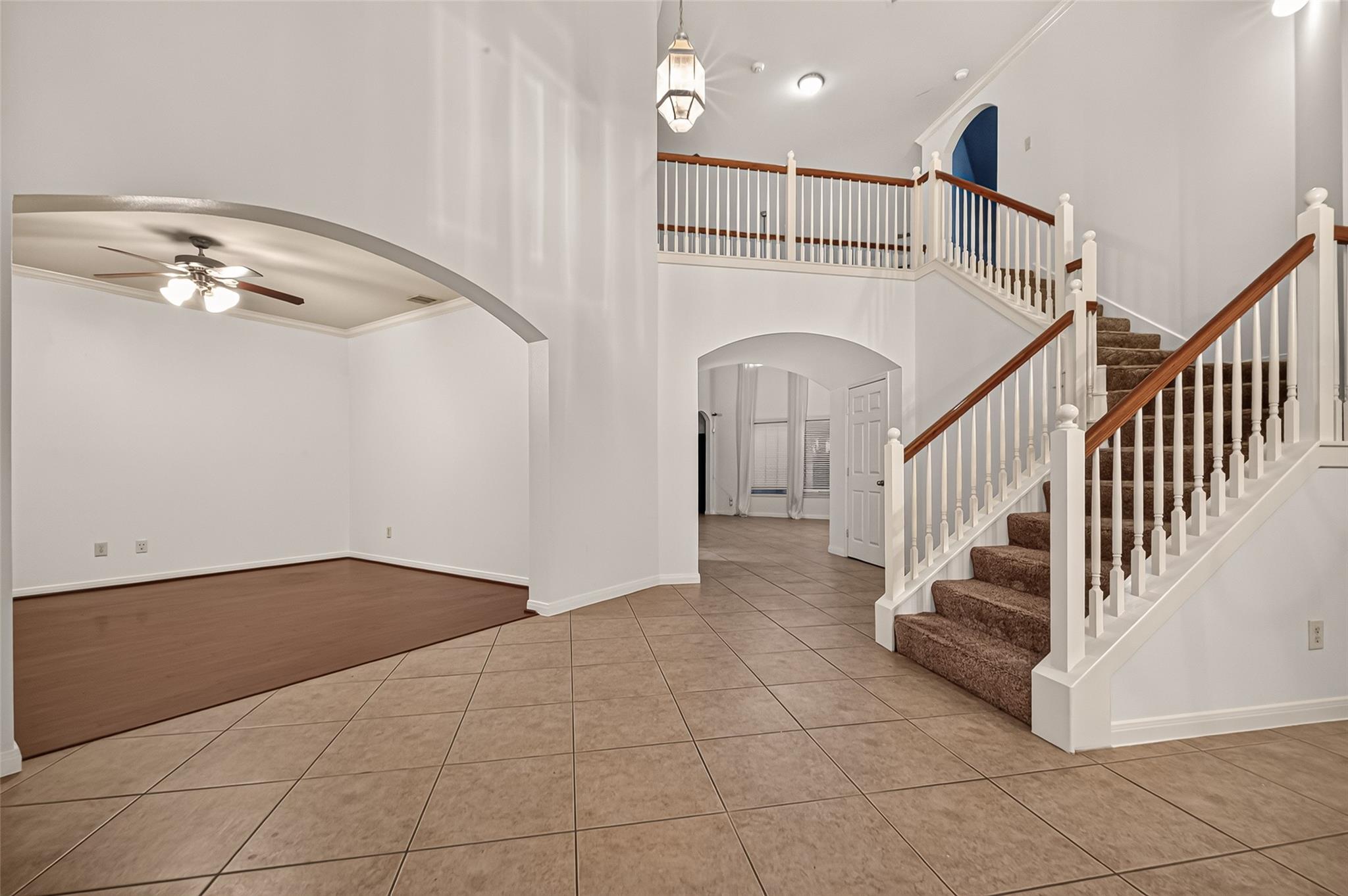 331 Silver Creek Circle Property Photo 6