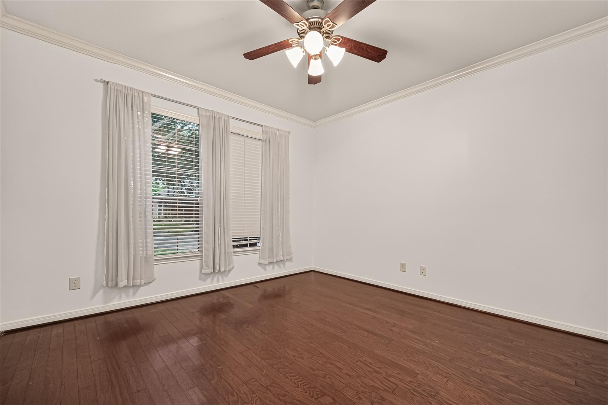 331 Silver Creek Circle Property Photo 7