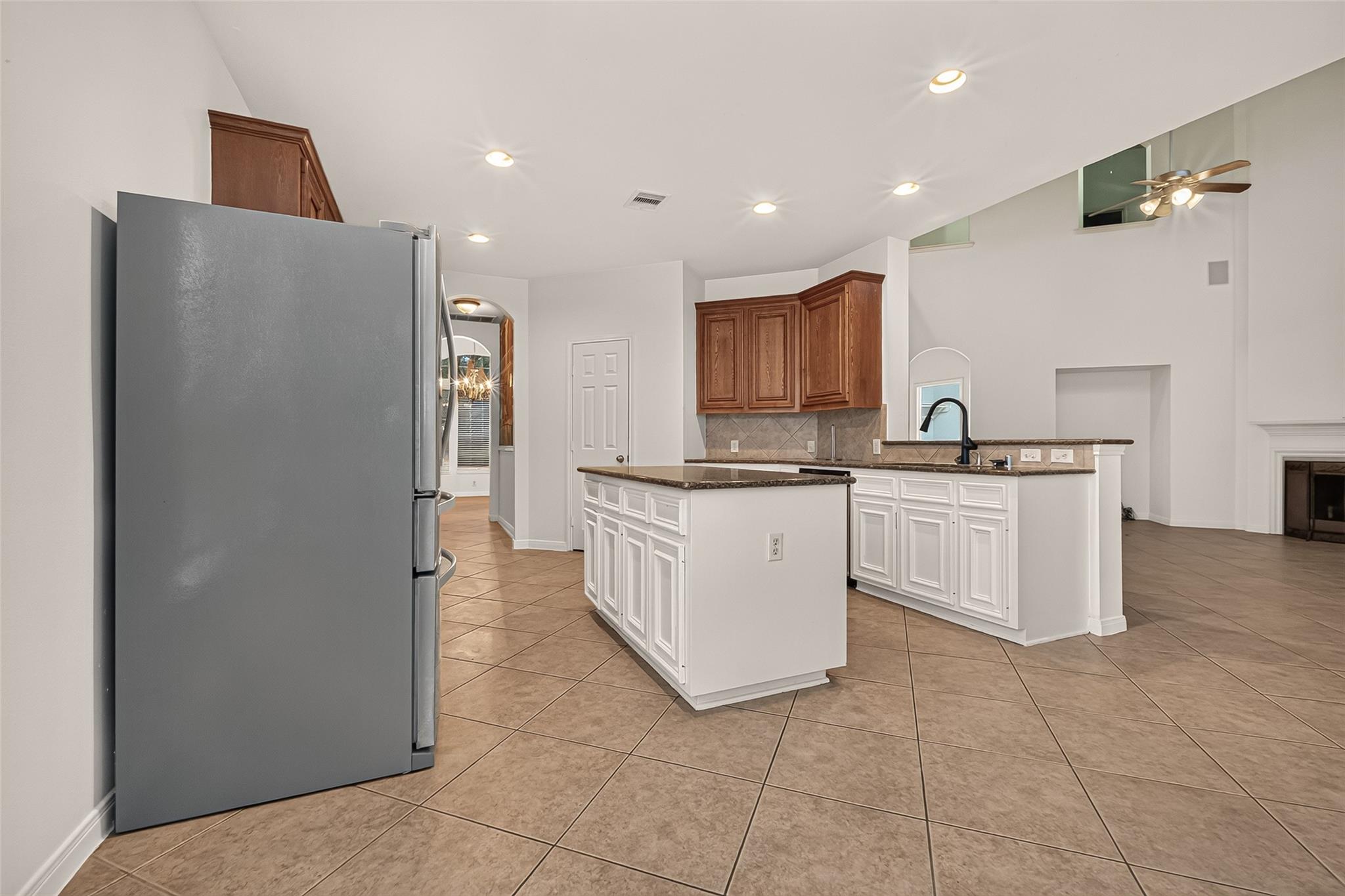 331 Silver Creek Circle Property Photo 17