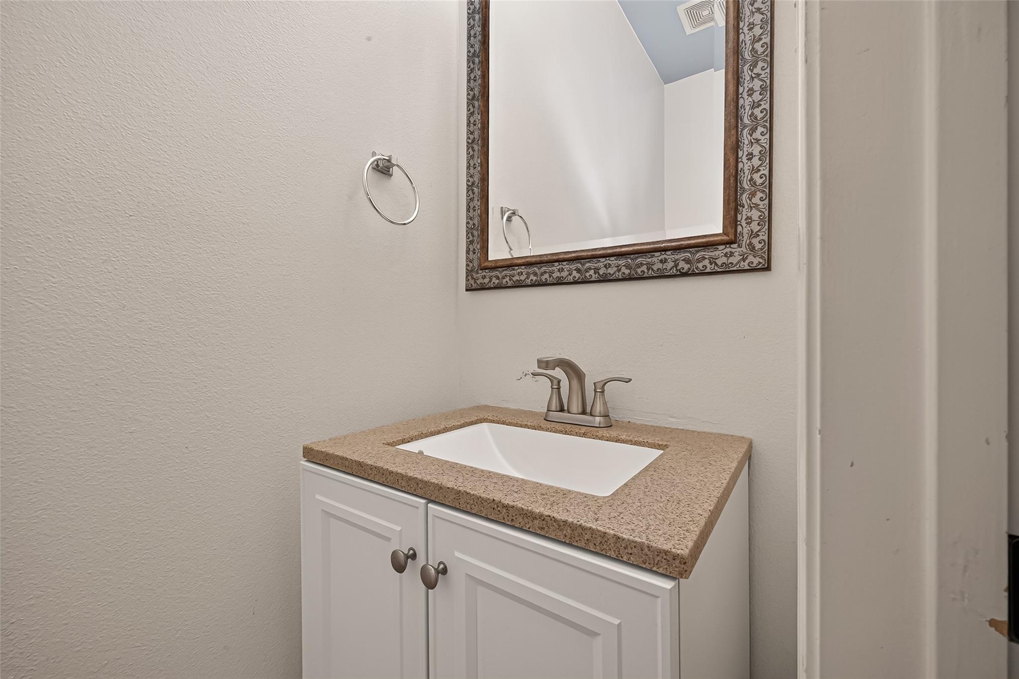331 Silver Creek Circle Property Photo 24