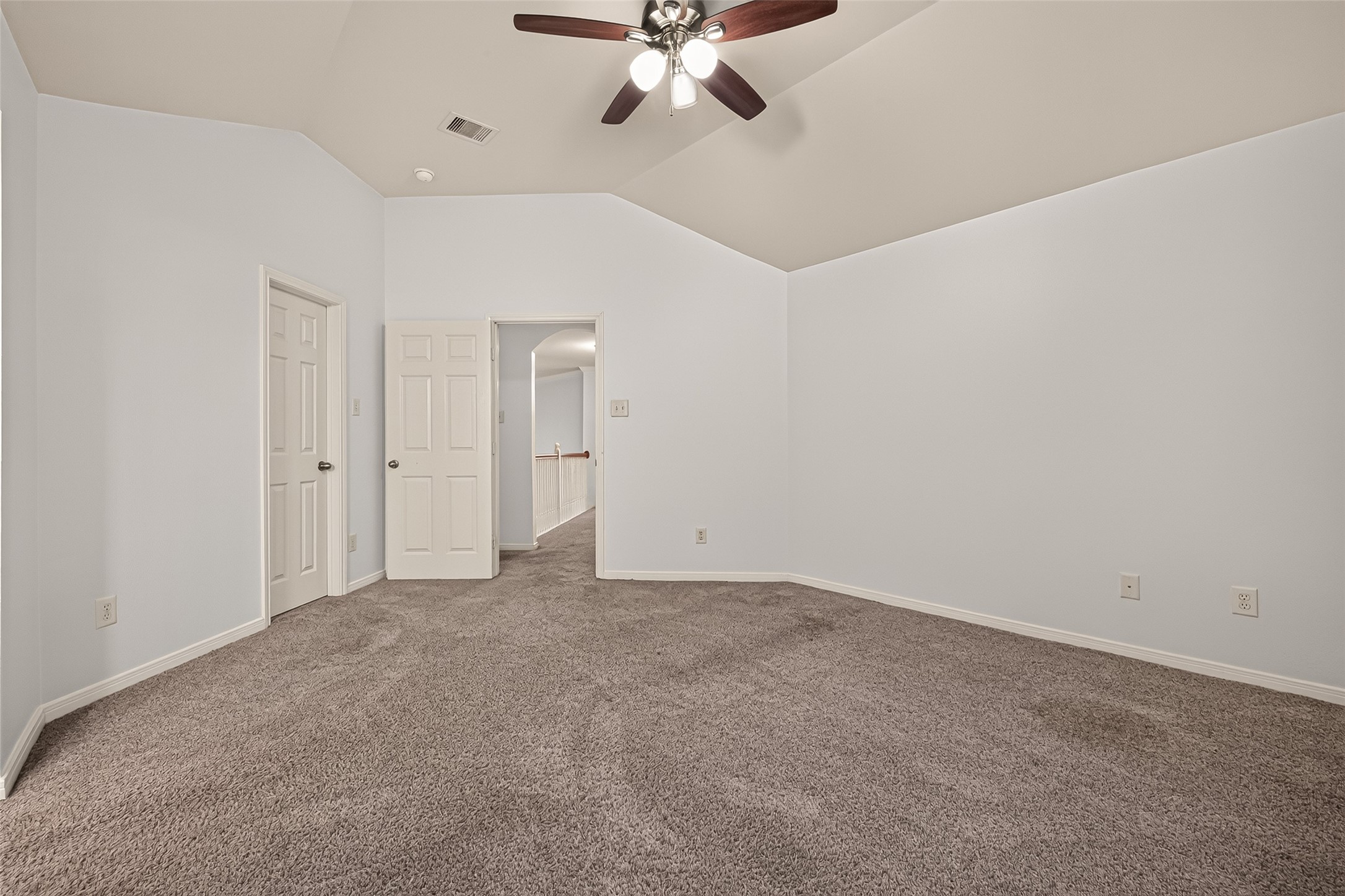 331 Silver Creek Circle Property Photo 29