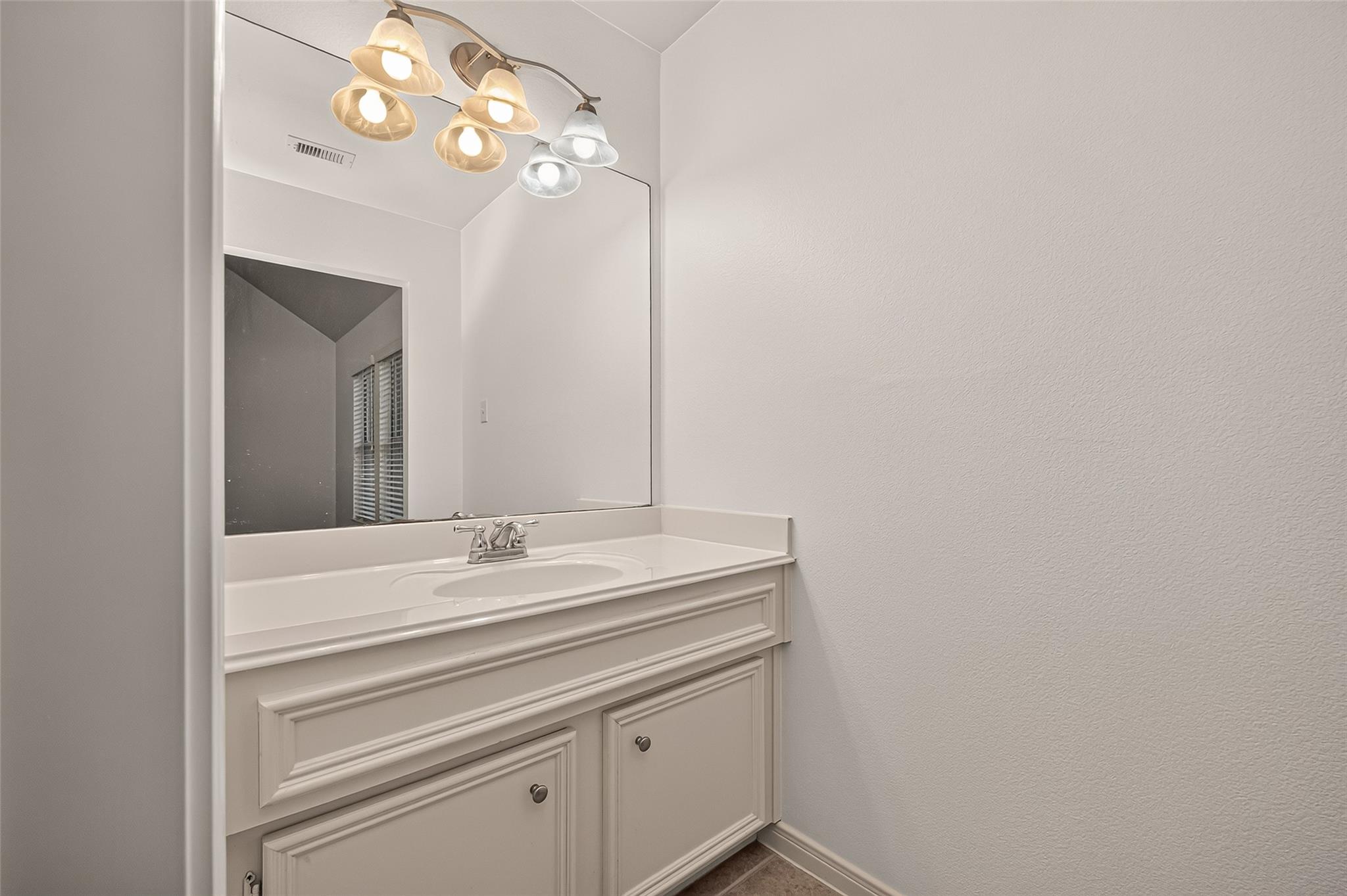 331 Silver Creek Circle Property Photo 32
