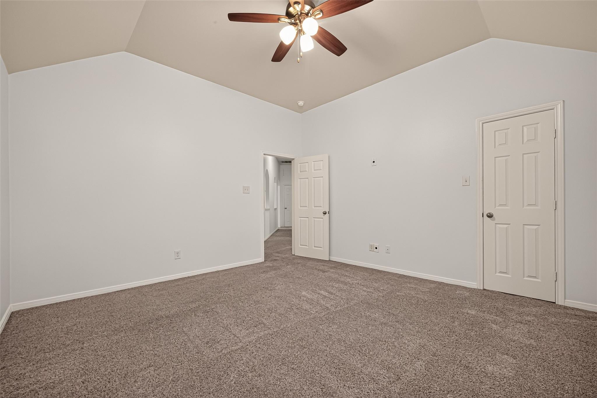 331 Silver Creek Circle Property Photo 36