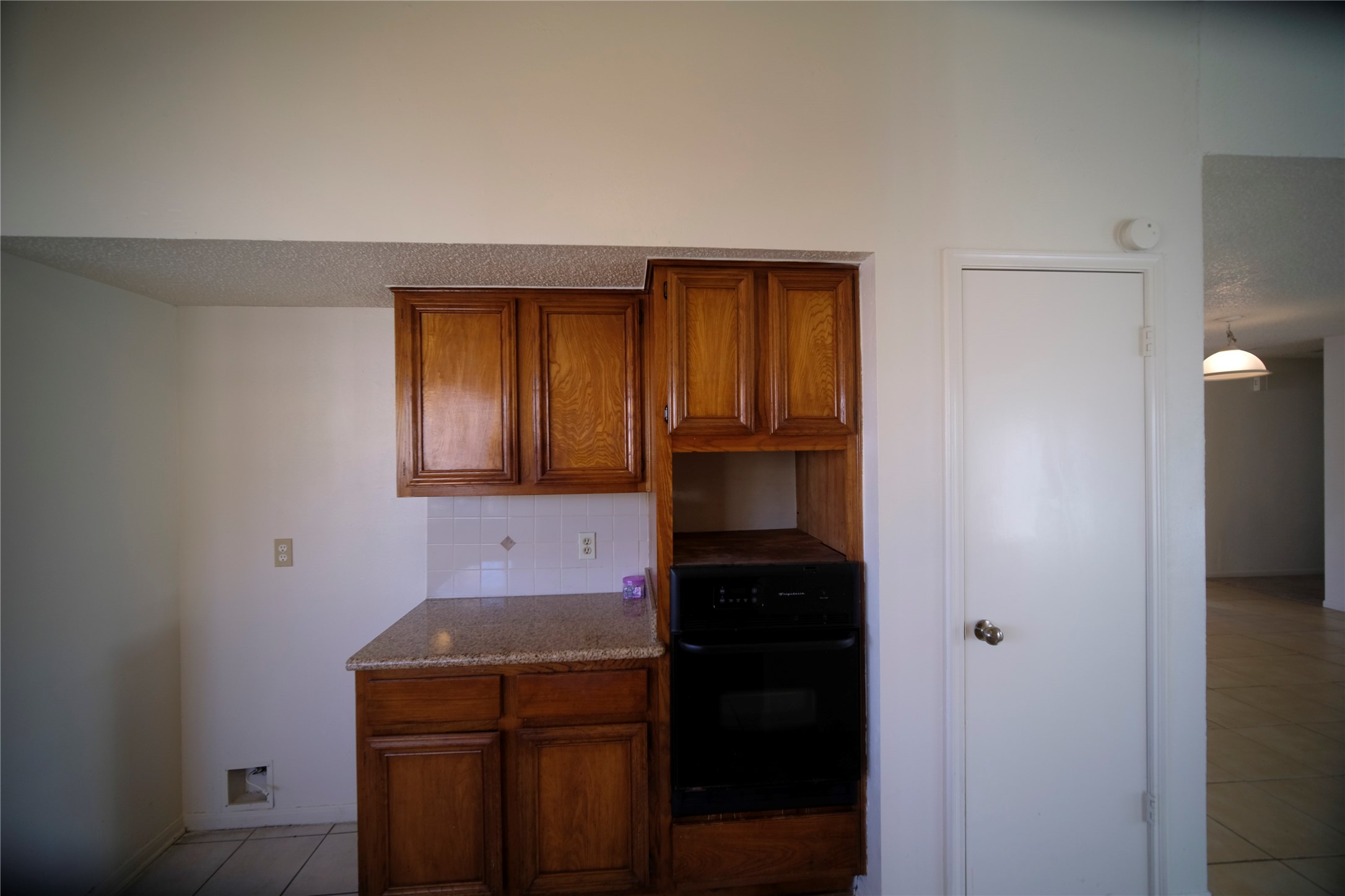 12051 Spring Grove Drive Property Photo 6