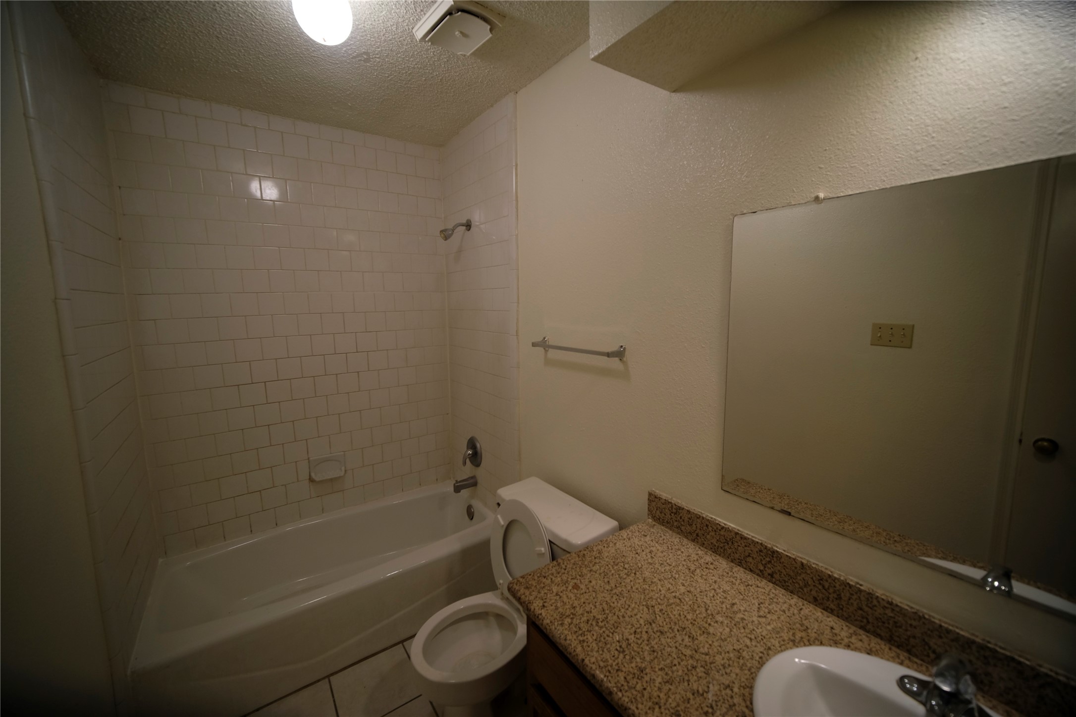 12051 Spring Grove Drive Property Photo 8