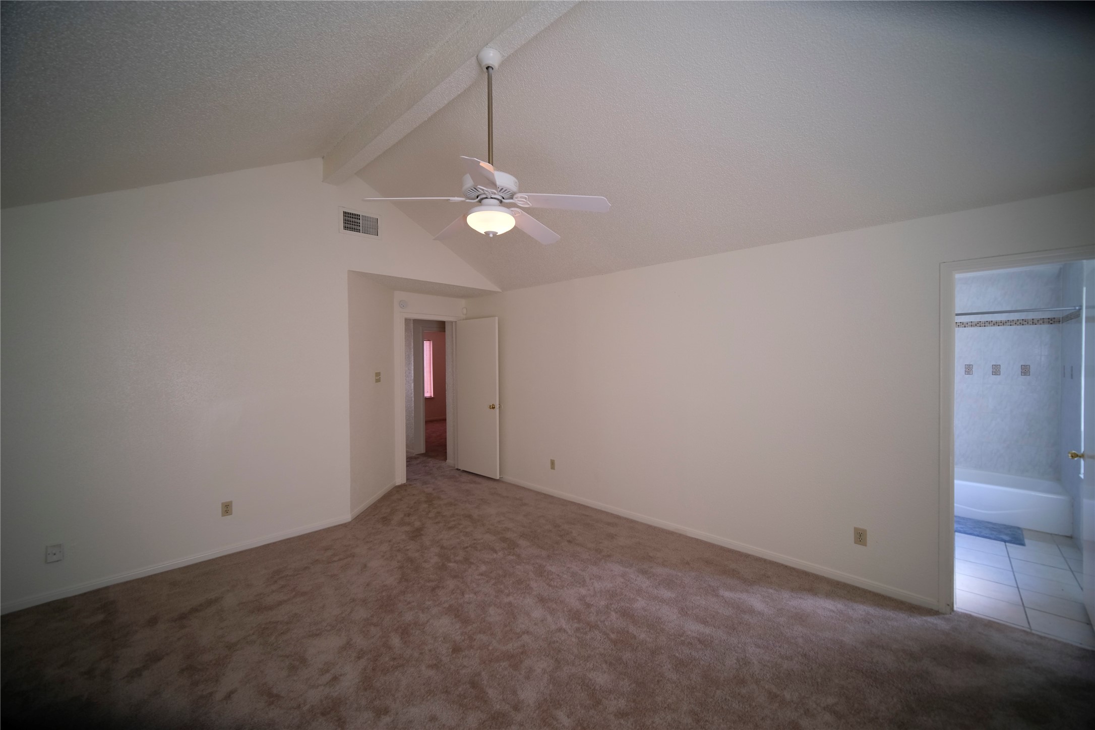 12051 Spring Grove Drive Property Photo 9