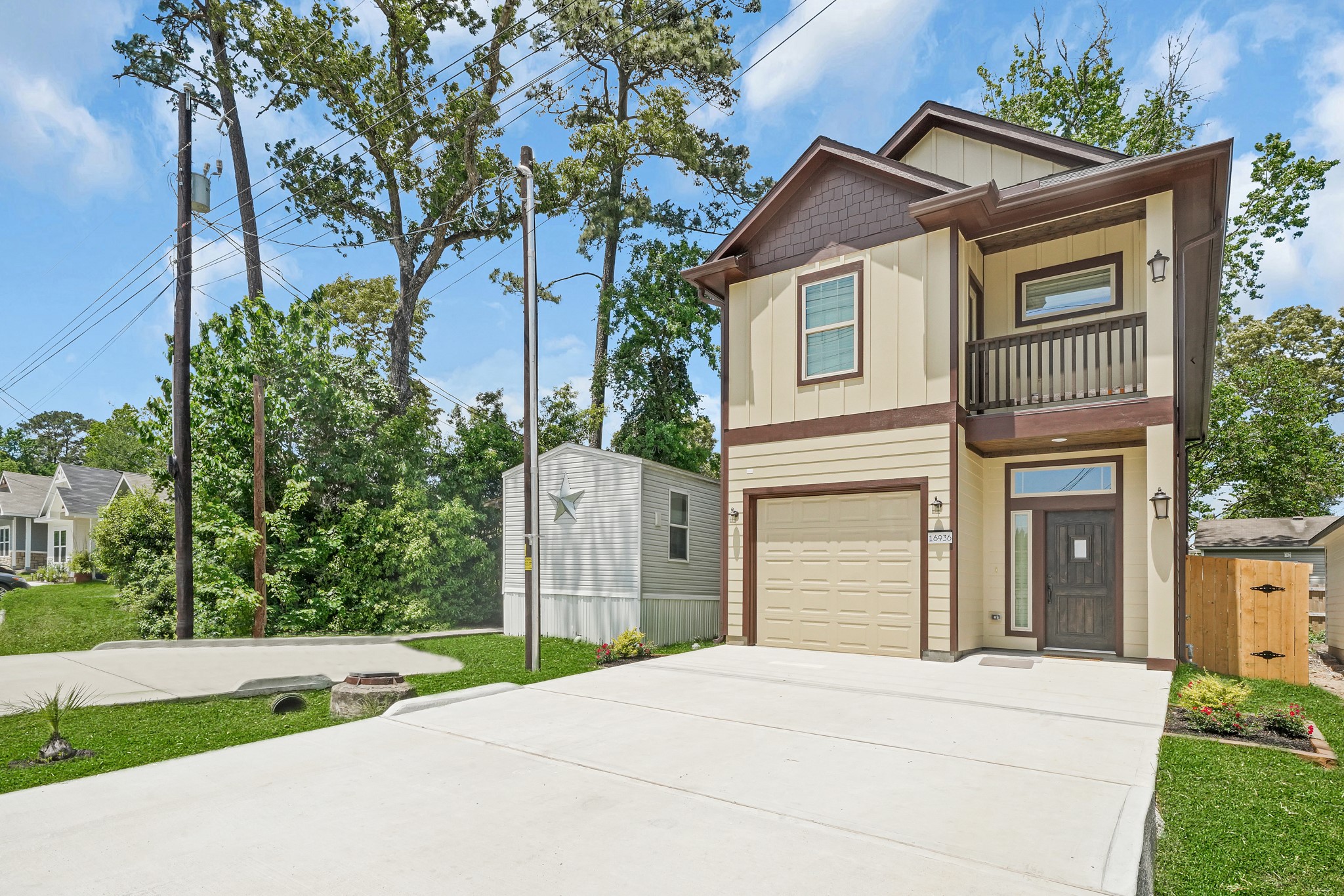 16936 W Ivanhoe Property Photo 26