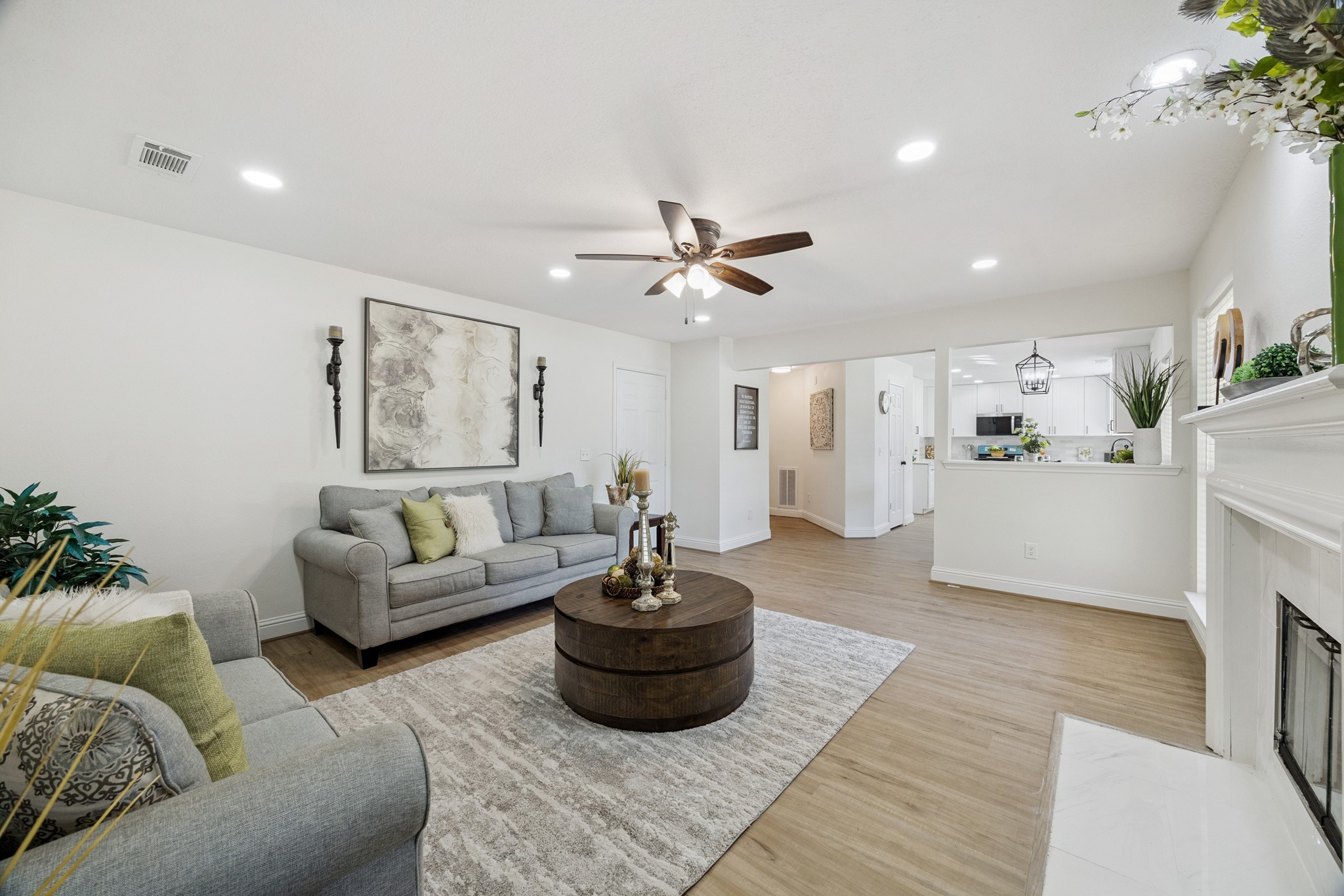 18035 Berry Branch Drive Property Photo 1