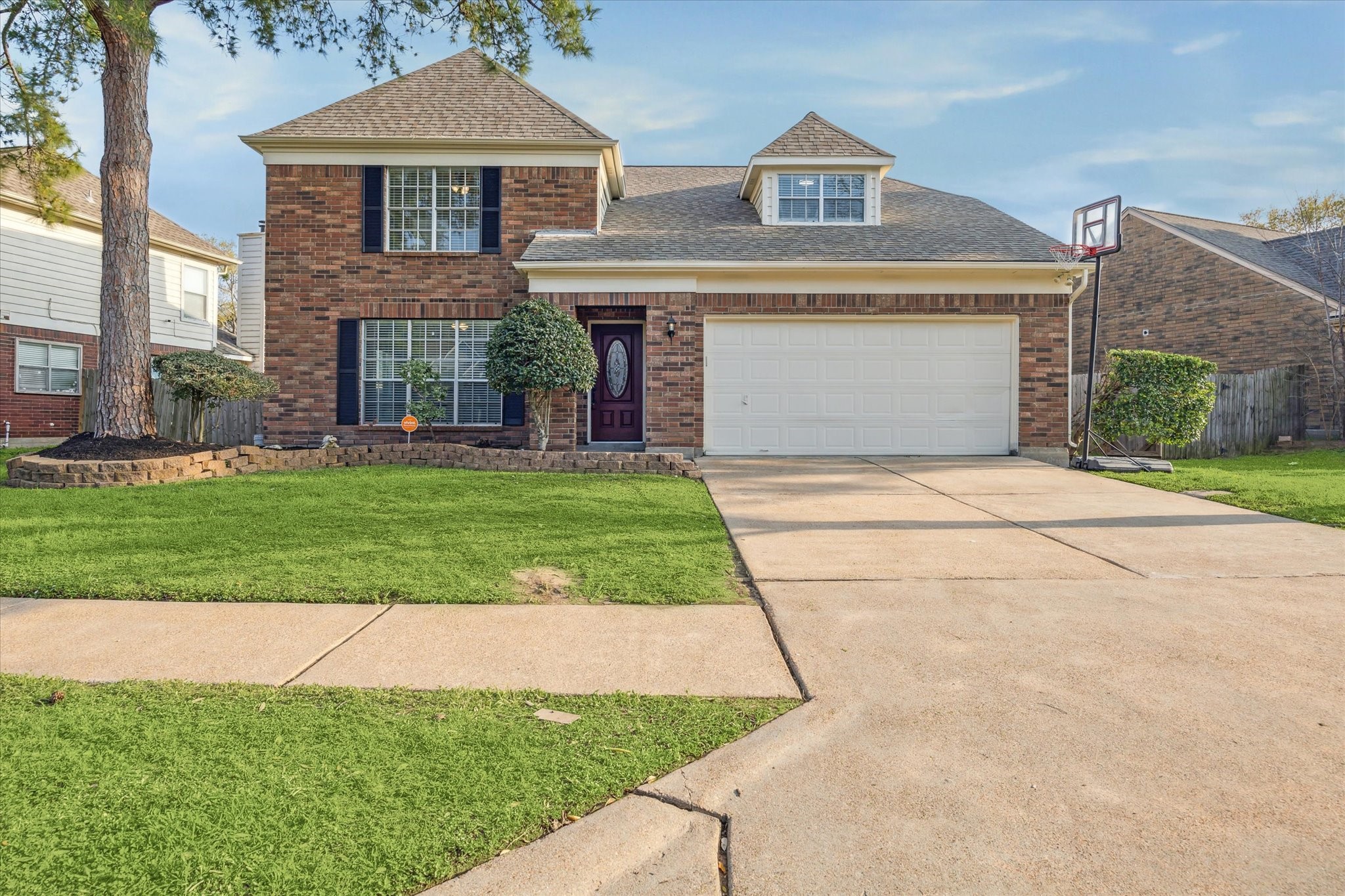18035 Berry Branch Drive Property Photo 3