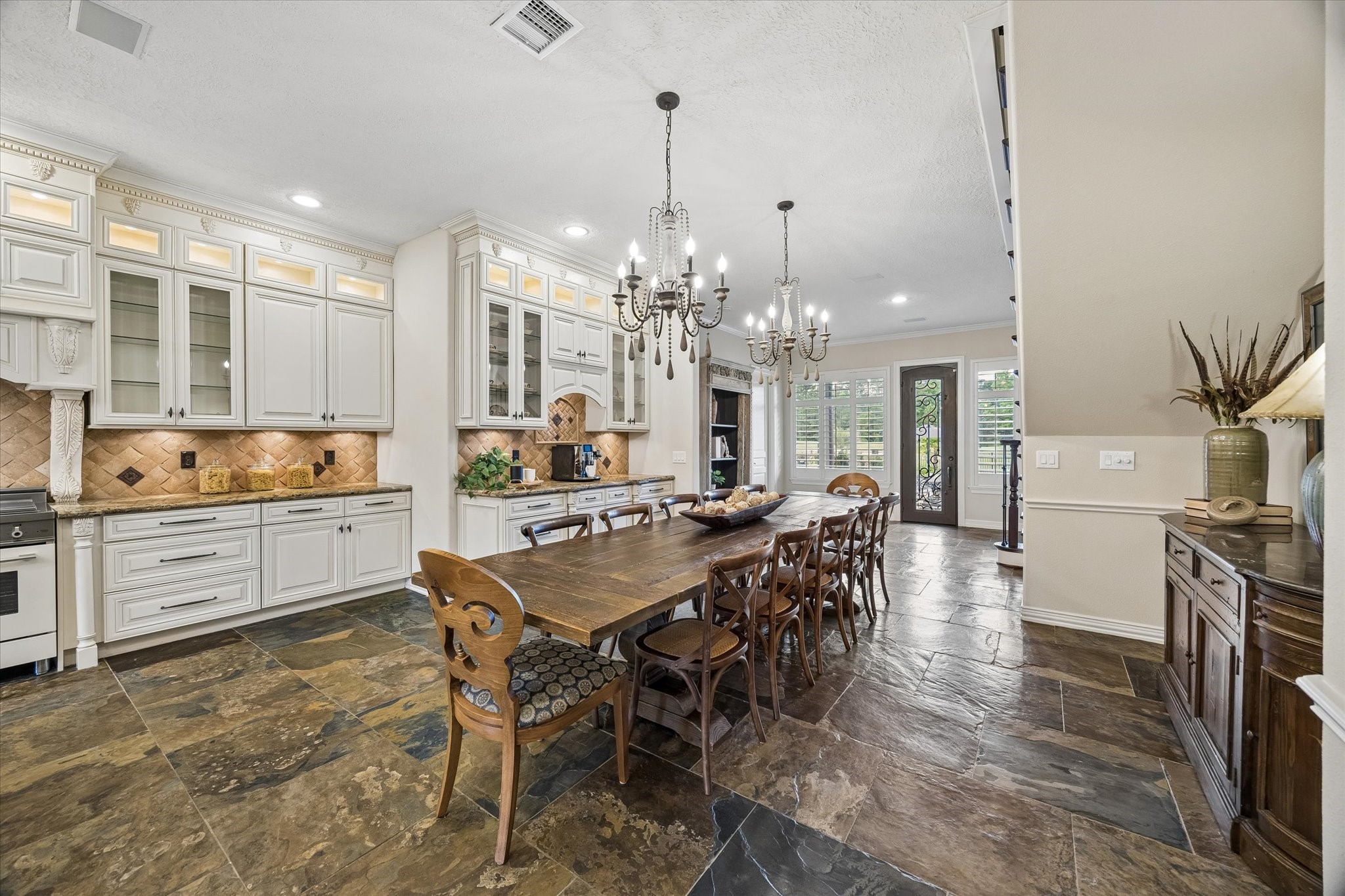 9426 Deer Path Lane Property Photo 18
