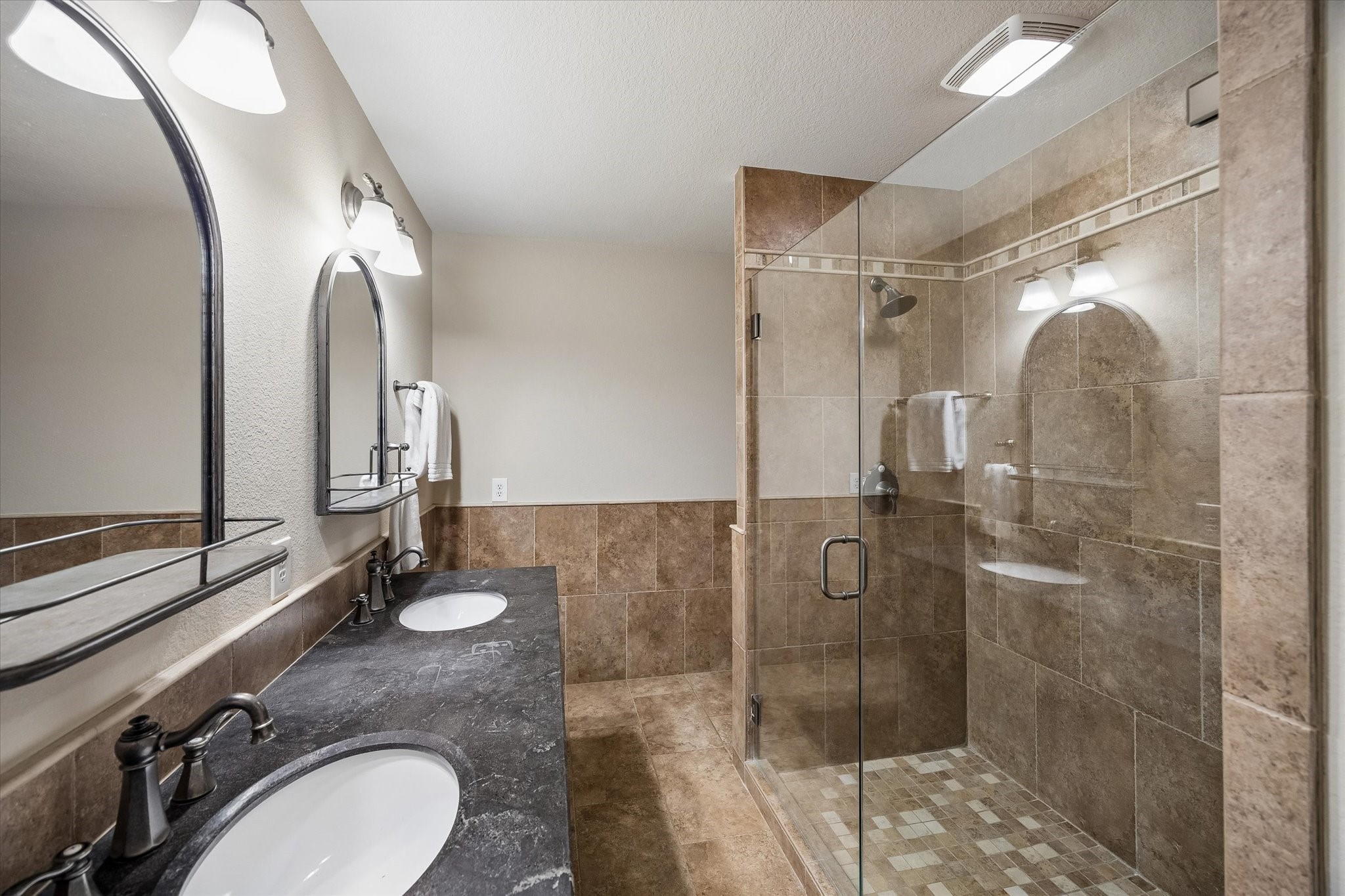 9426 Deer Path Lane Property Photo 31