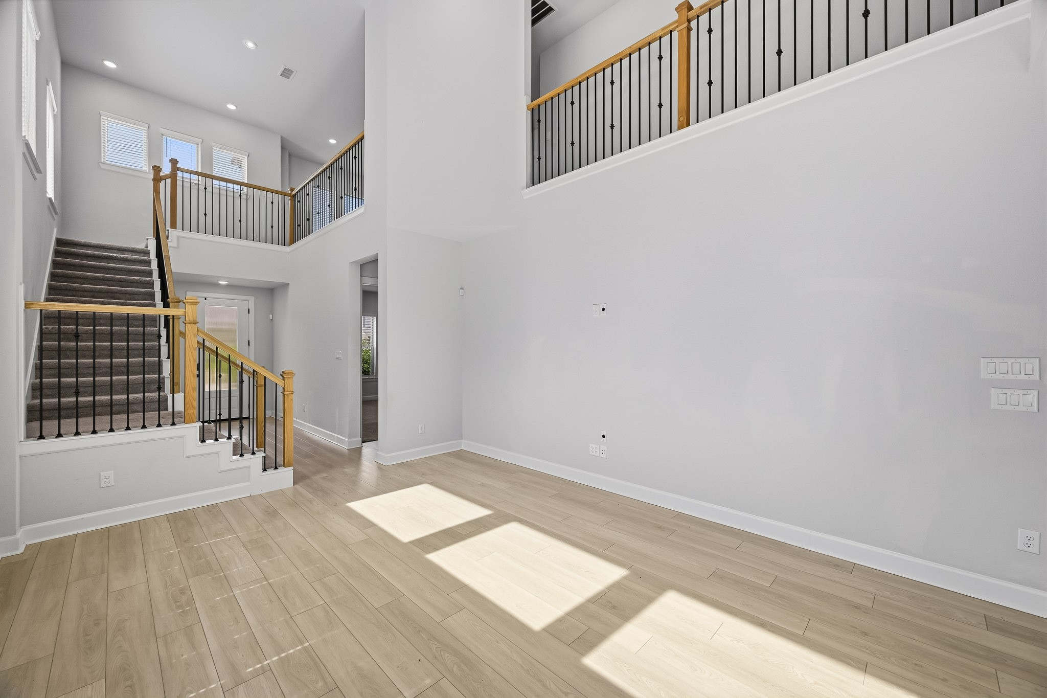 1538 Park Path Drive Property Photo 6