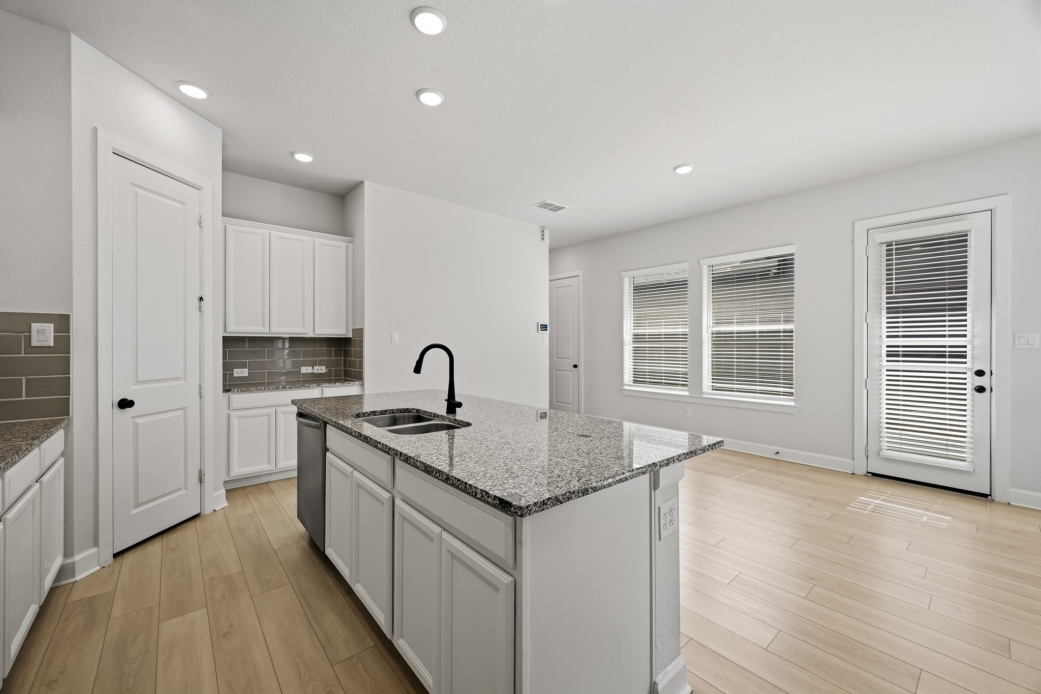 1538 Park Path Drive Property Photo 13