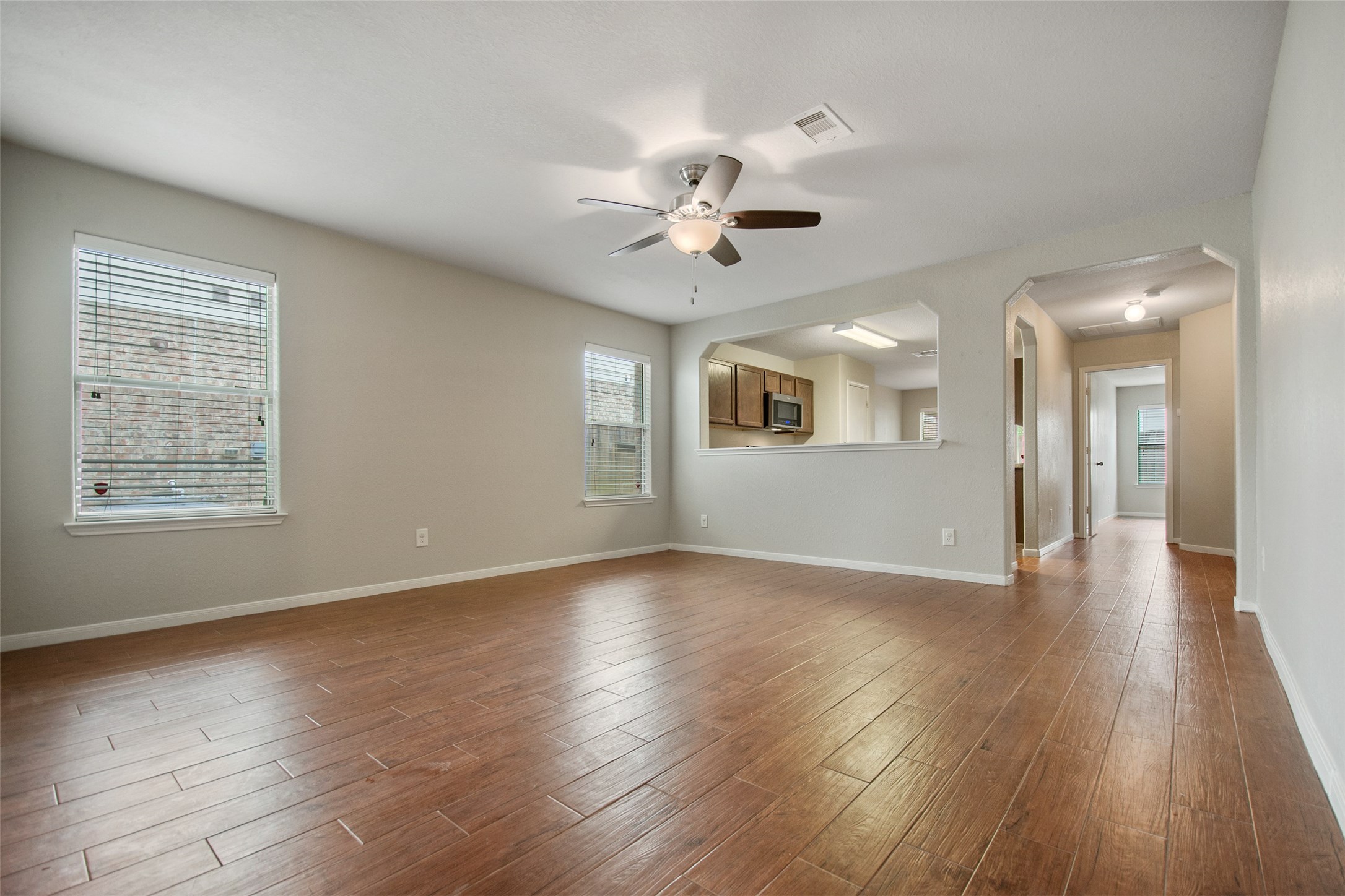 15426 Sableton Crest Lane Property Photo 2