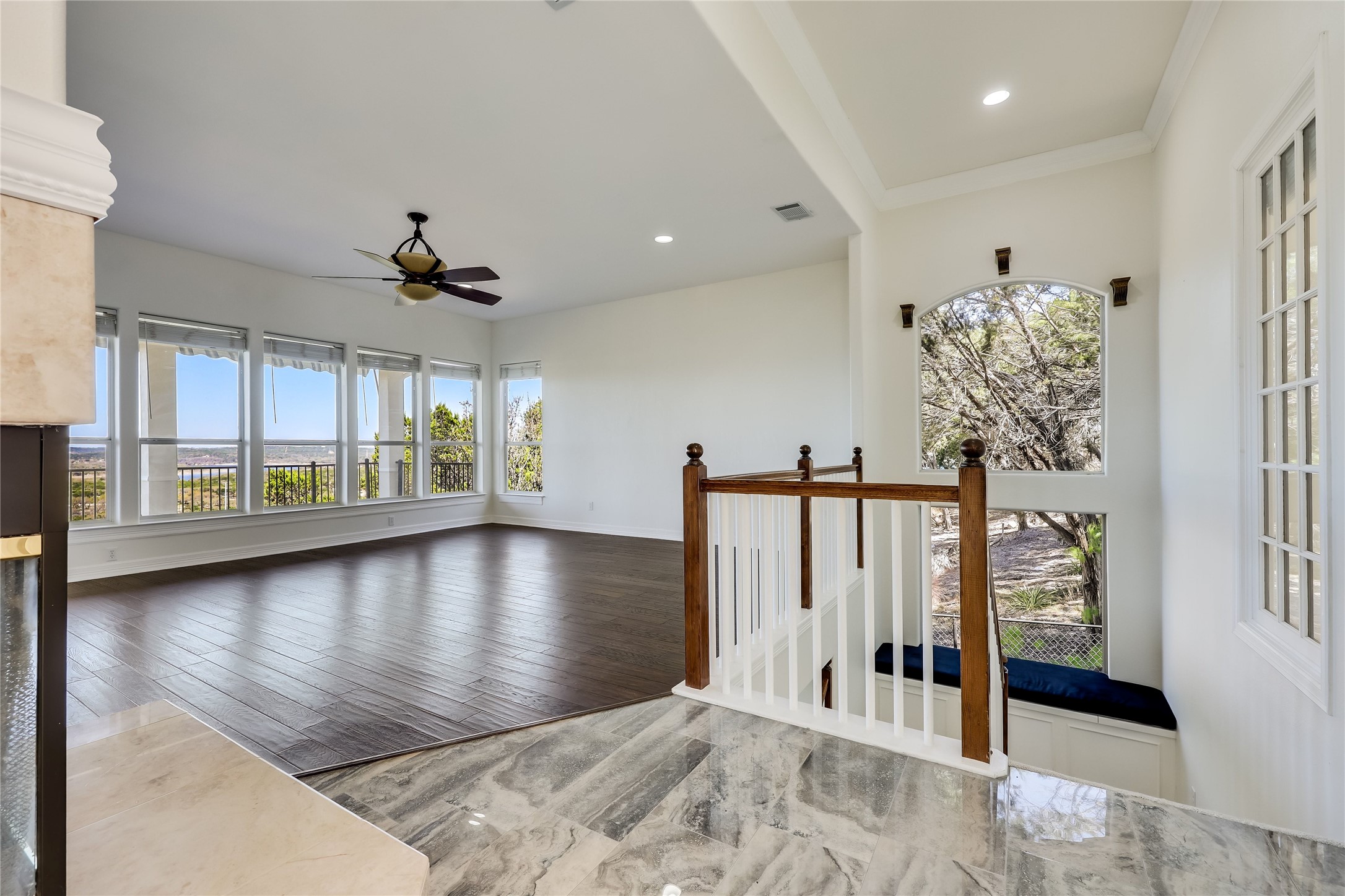 7008 Deepwood Drive Property Photo 13