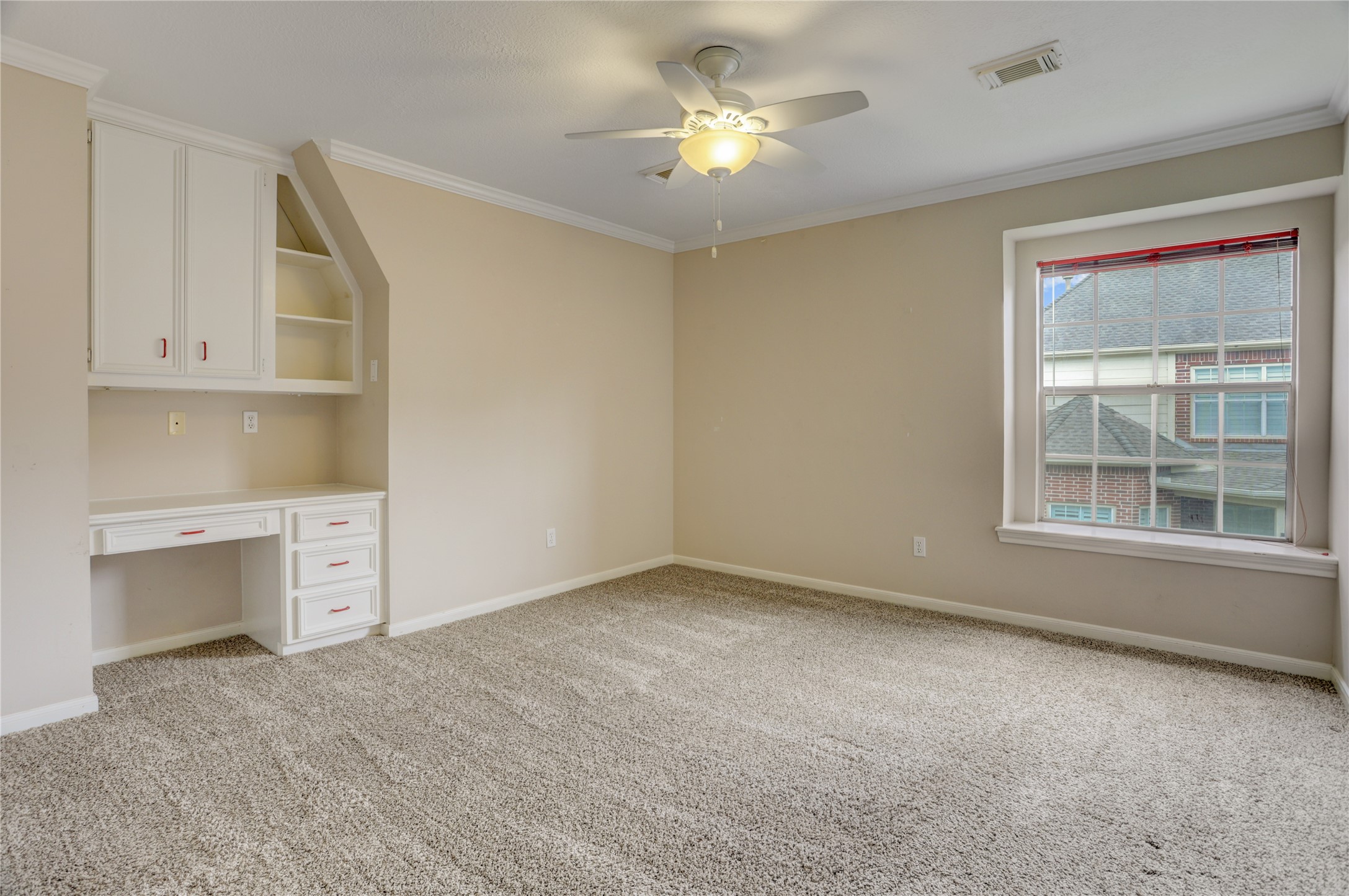 45 Ambleside Crescent Drive Property Photo 21
