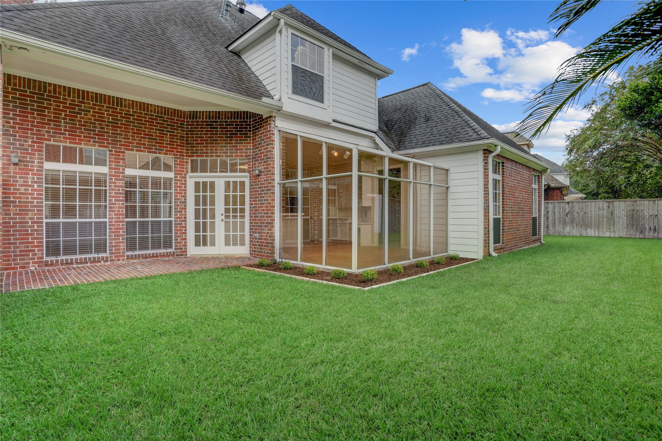 45 Ambleside Crescent Drive Property Photo 22