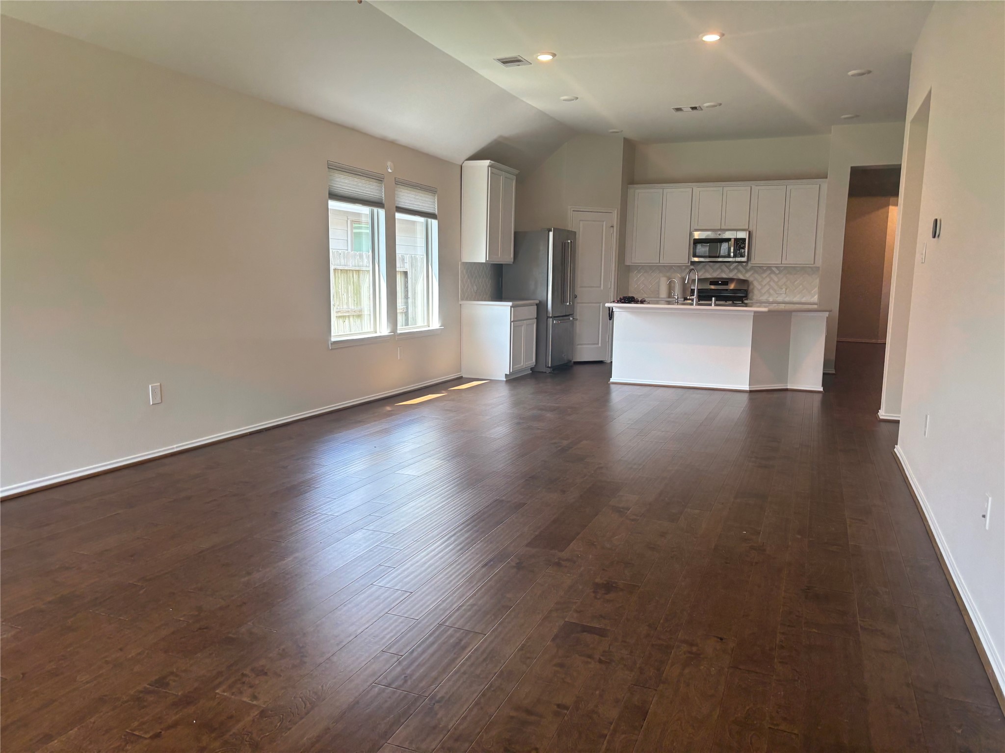 2734 Meadow View Lane Property Photo 11