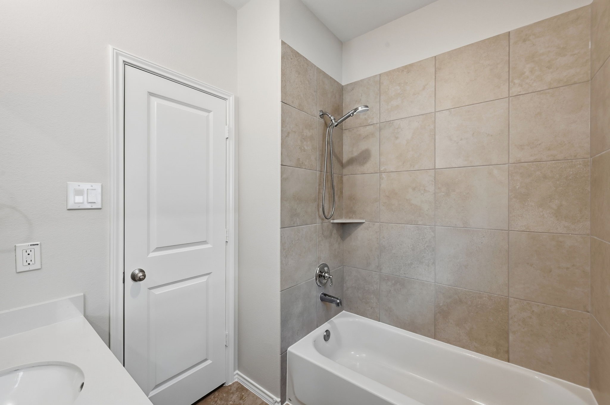 2734 Meadow View Lane Property Photo 18