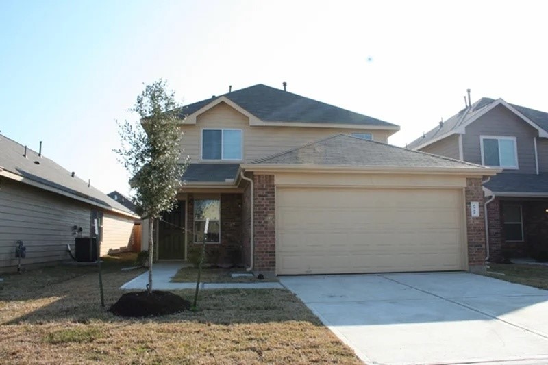 5722 Long Arbor Drive Property Photo 1