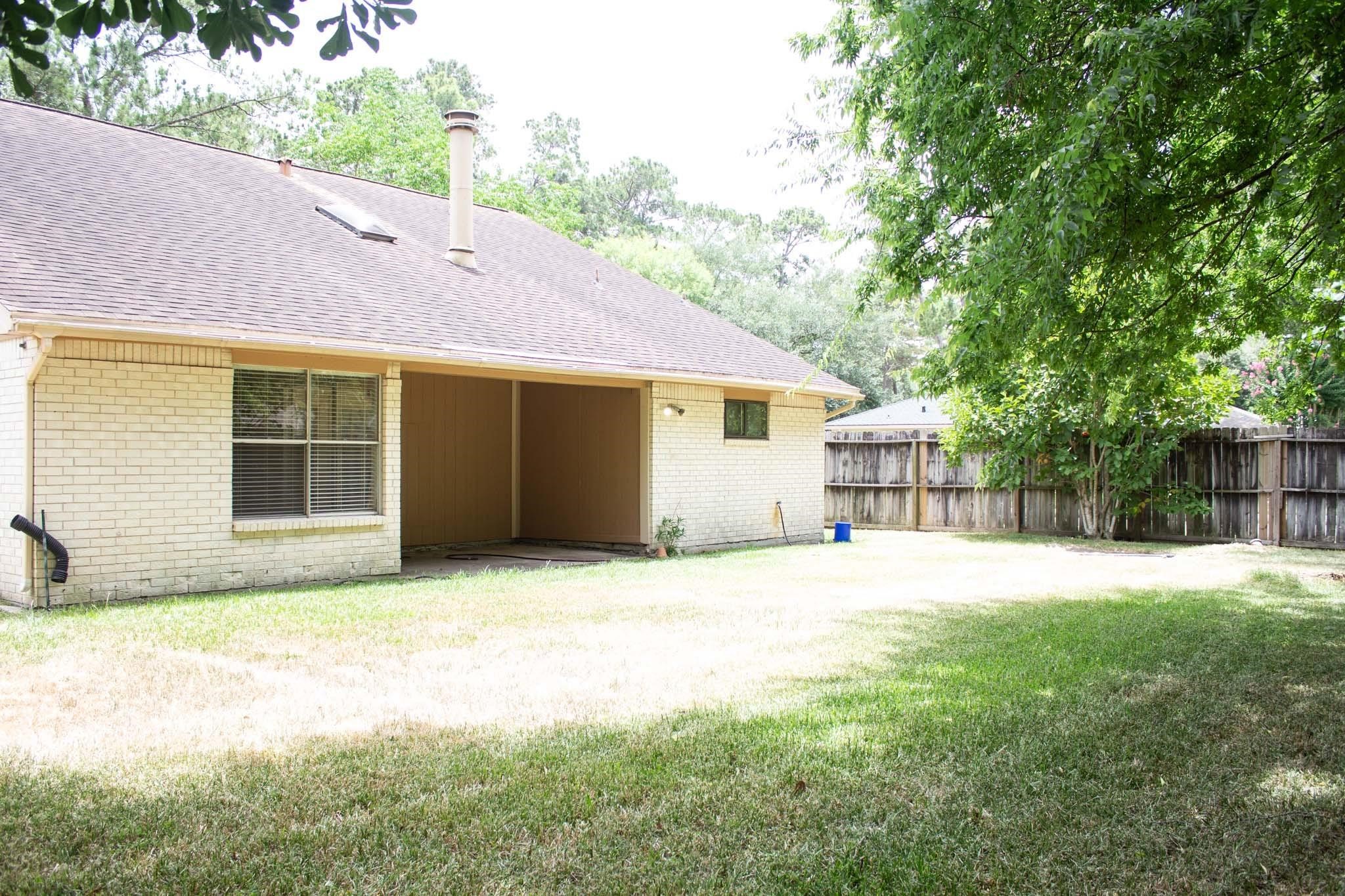 9526 Dundalk Street Property Photo 18