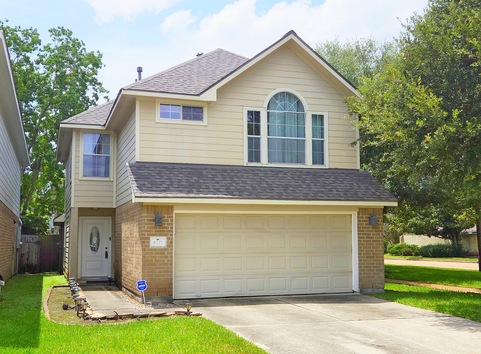 8227 Prairie Wind Lane Lane Property Photo 4