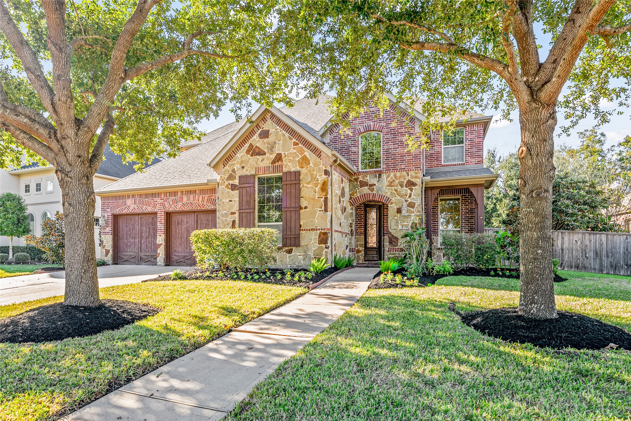 8730 Ruston Ridge Drive Property Photo