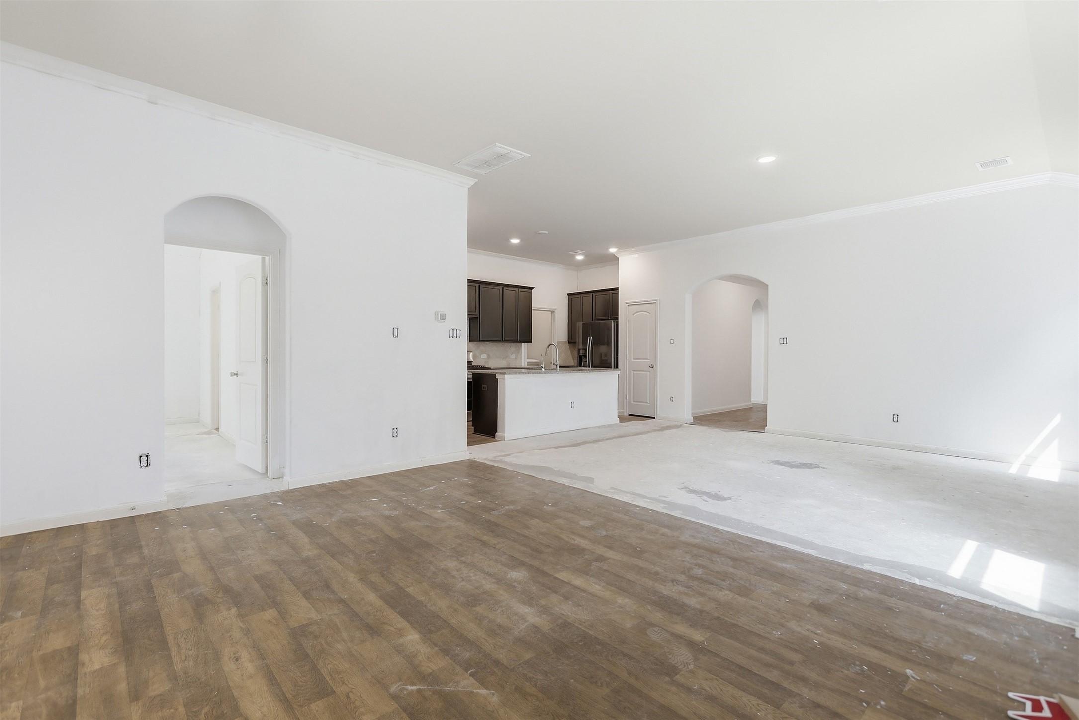 2602 Cold River Dr Drive Property Photo 8