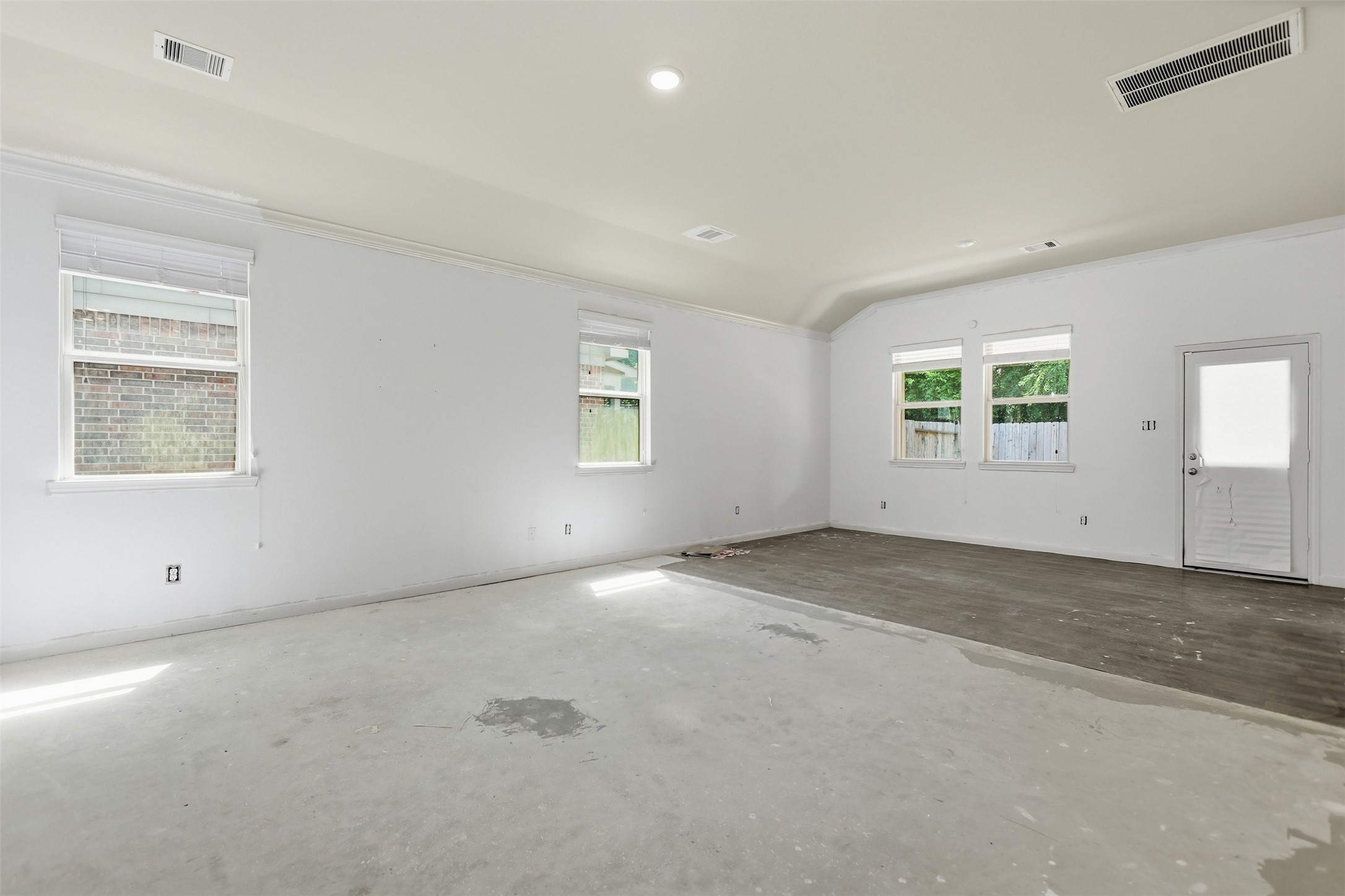 2602 Cold River Dr Drive Property Photo 11