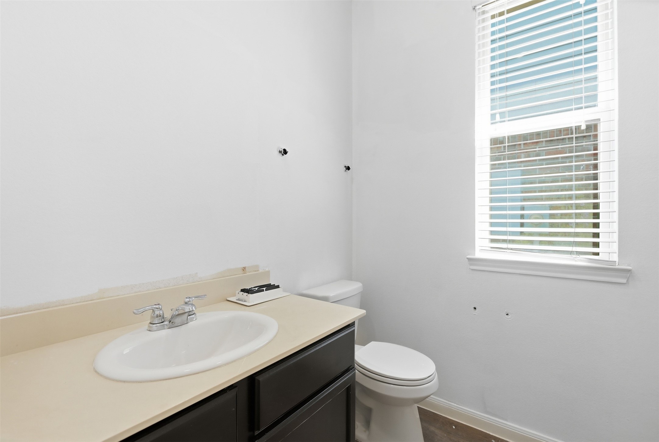 2602 Cold River Dr Drive Property Photo 20